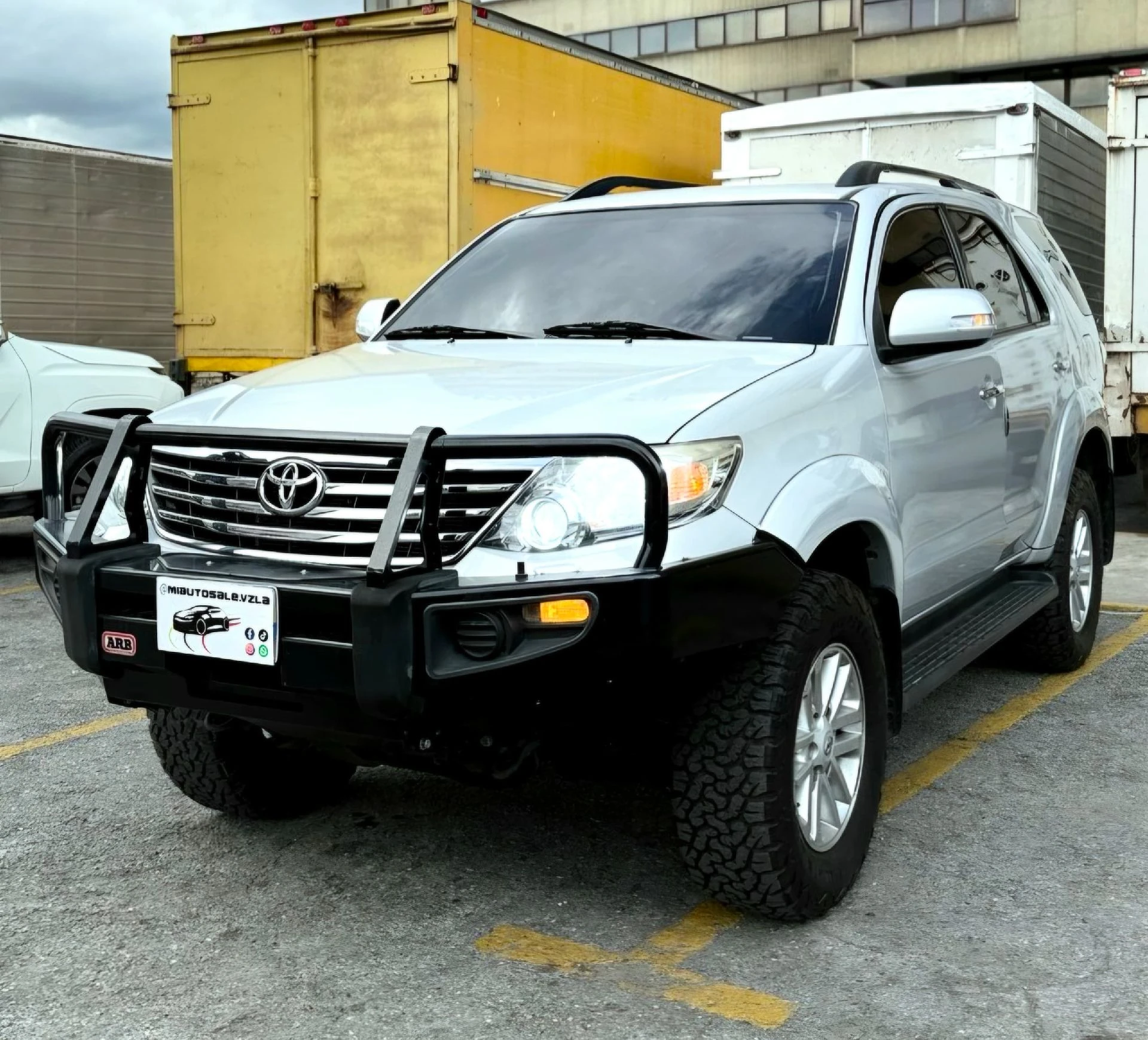 2018 Toyota Fortuner SR — foto 11