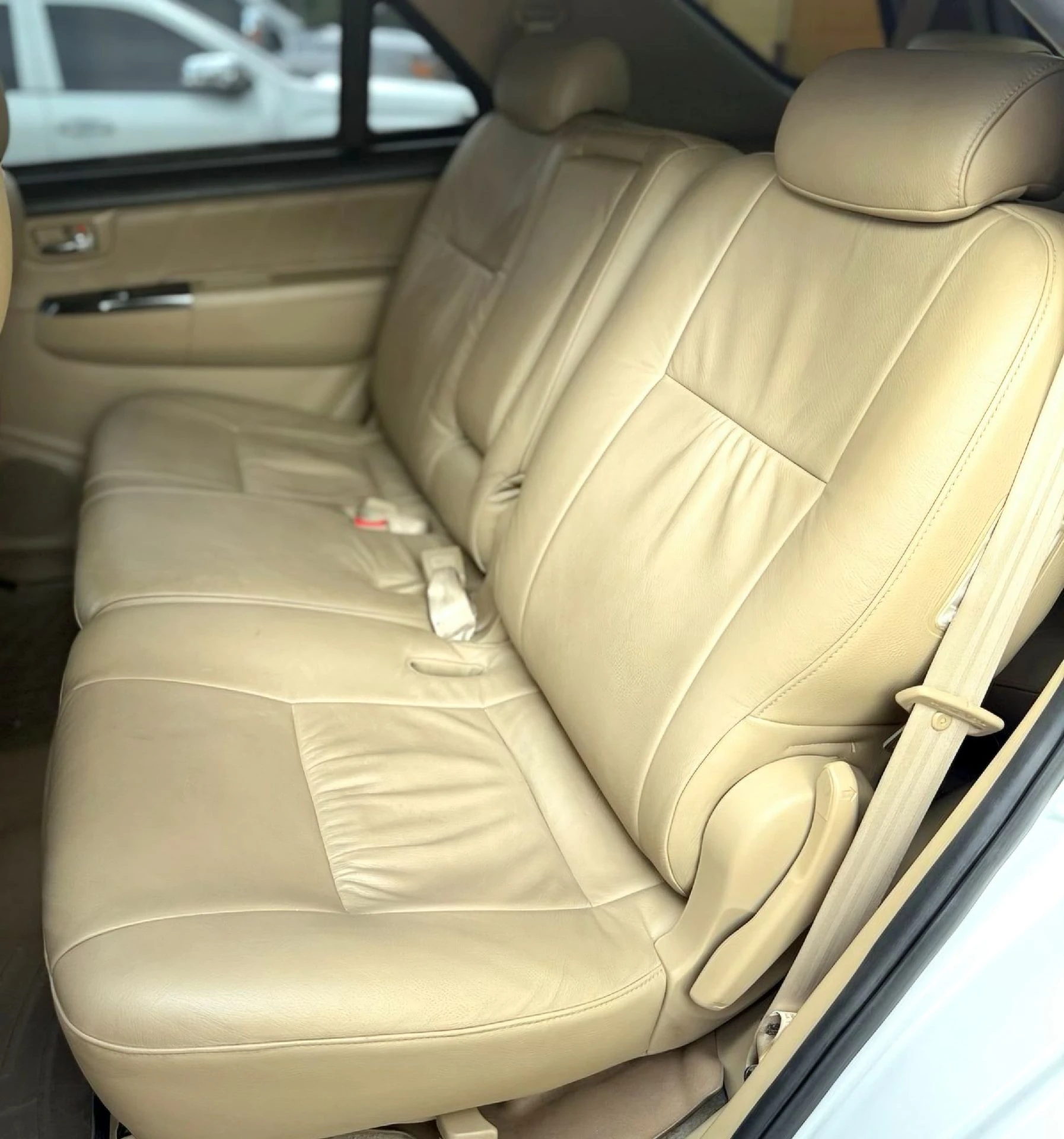 2018 Toyota Fortuner SR — foto 18