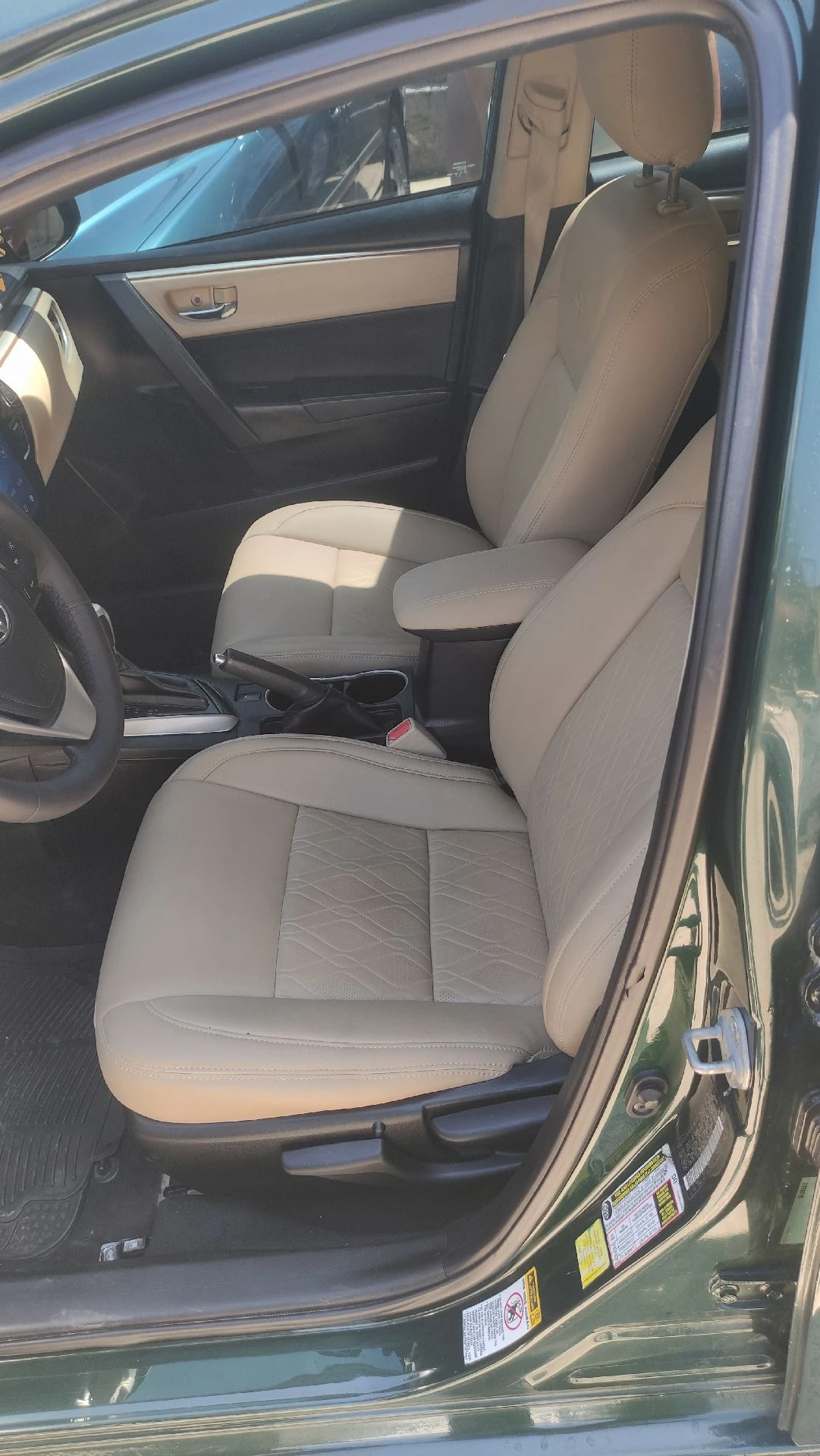 2016 Toyota Corolla LE Americano — foto 6