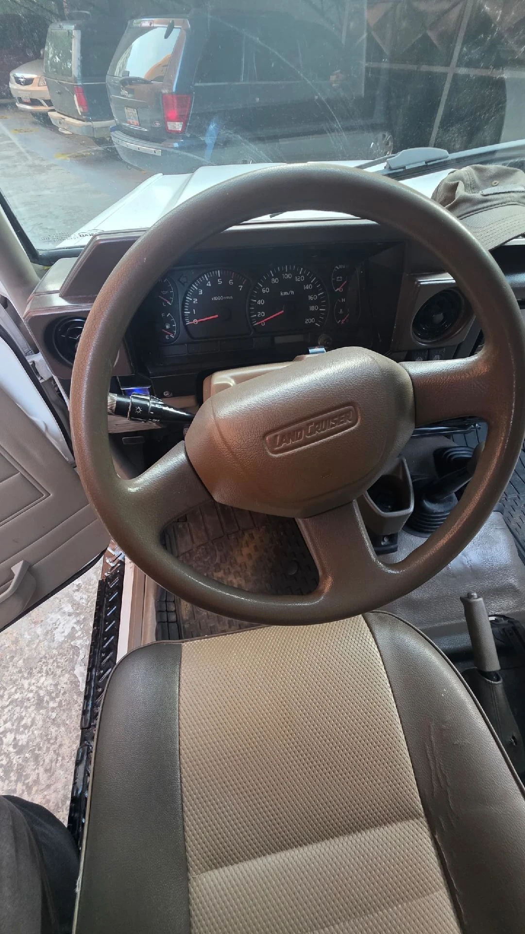 2008 Toyota Macho — foto 10
