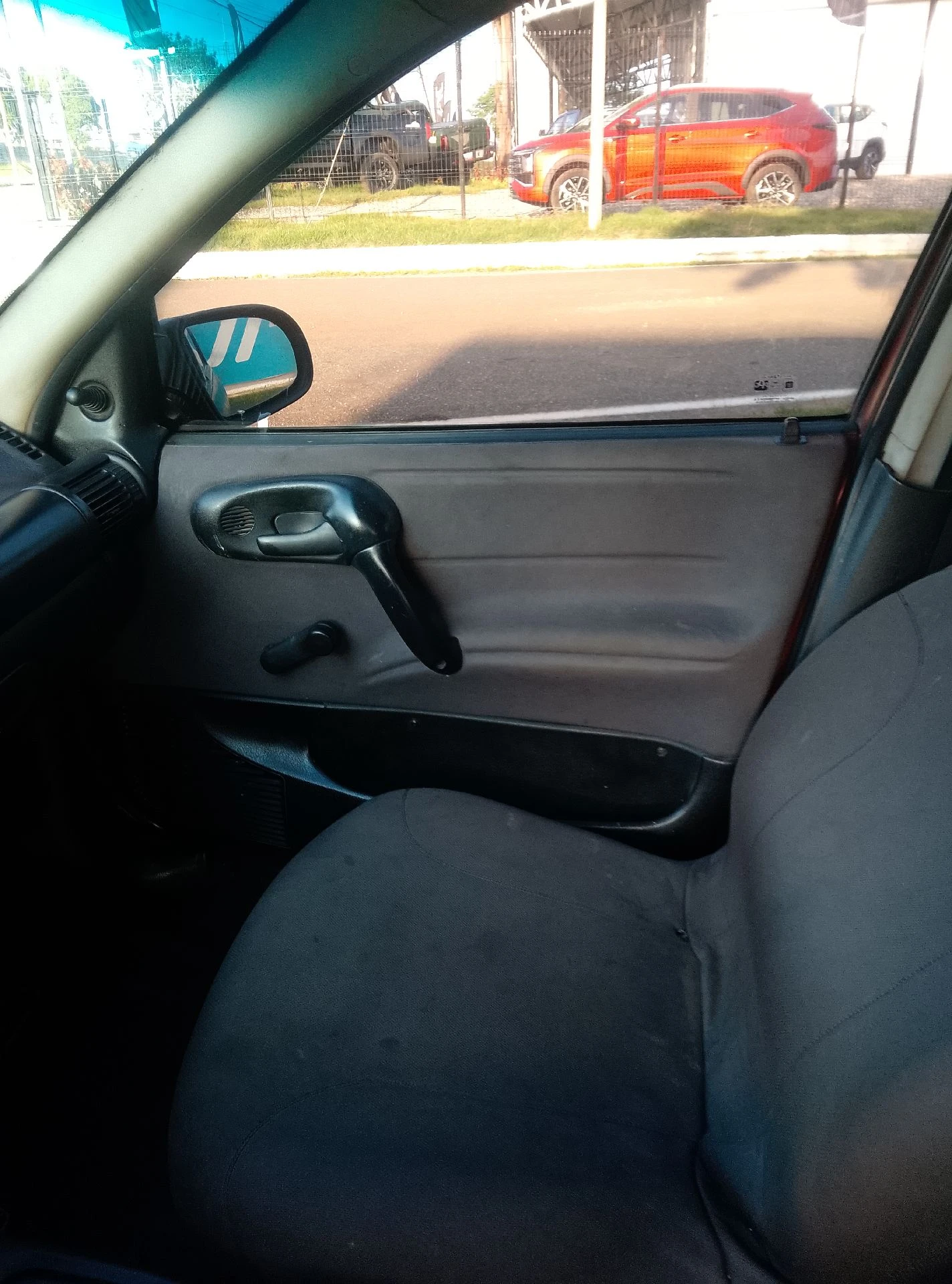 2002 Chevrolet Corsa 4 puertas — foto 8