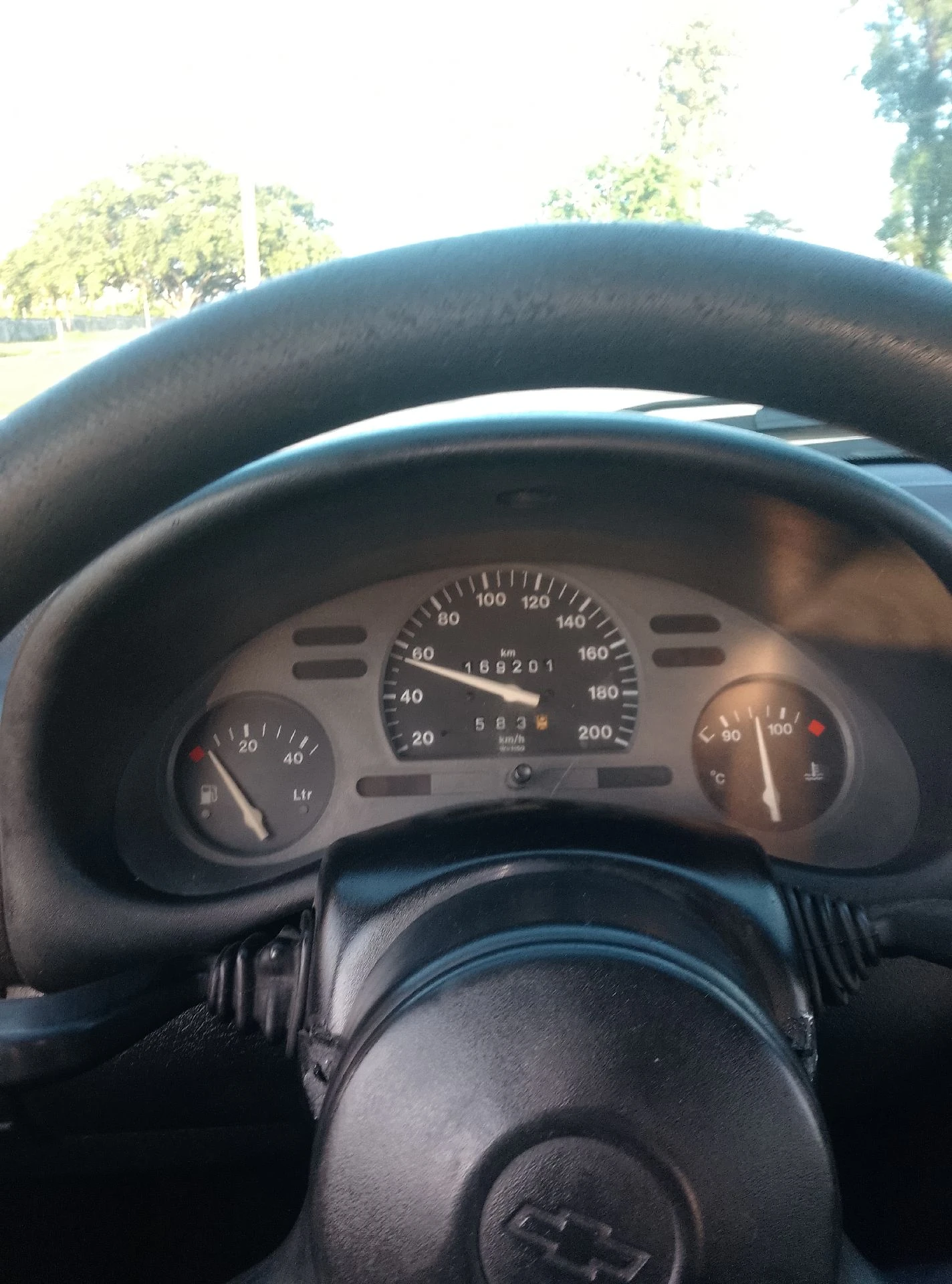2002 Chevrolet Corsa 4 puertas — foto 10