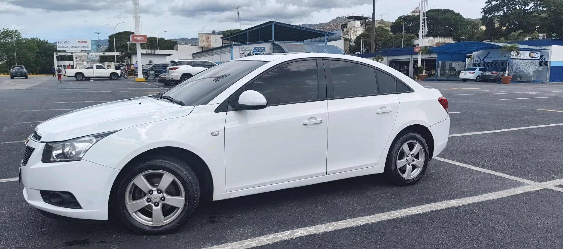 2011 Chevrolet Cruze Lt — foto 3