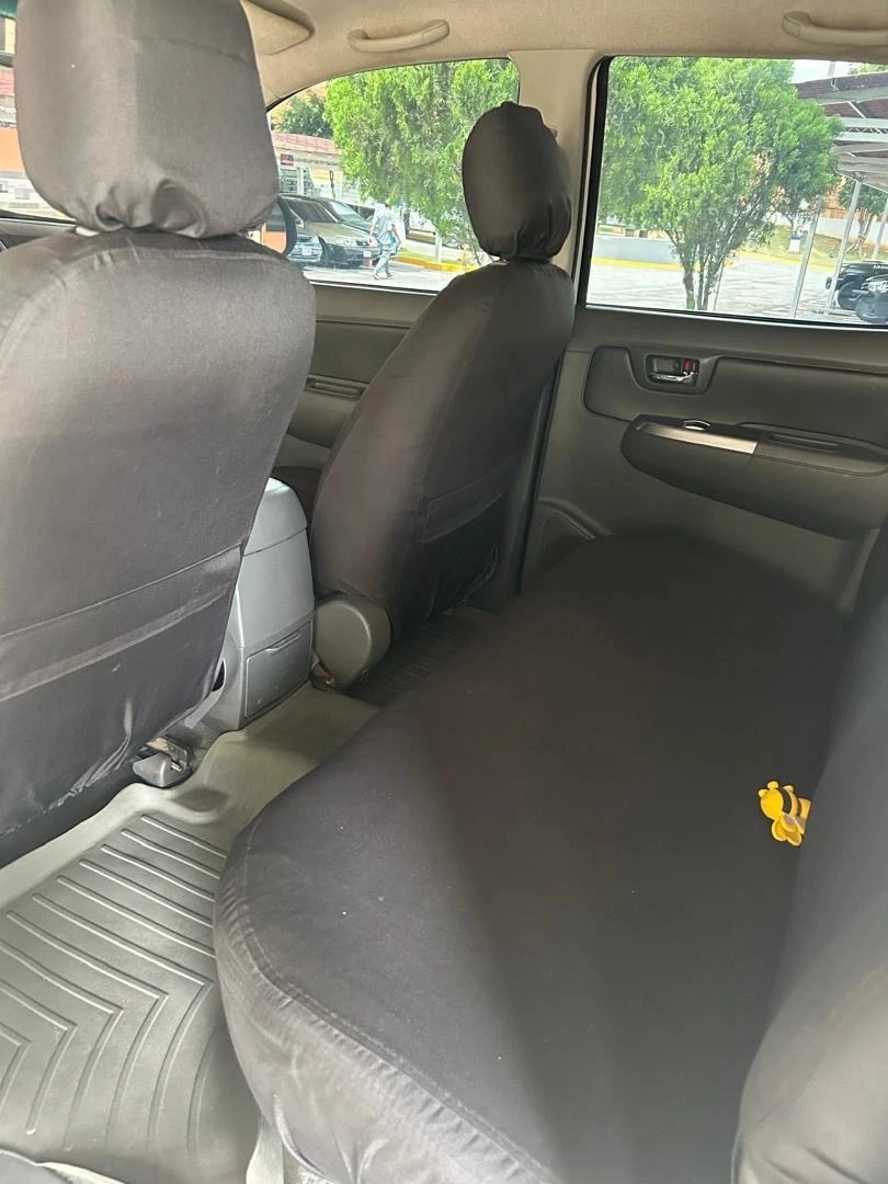 2017 Toyota Hilux — foto 6