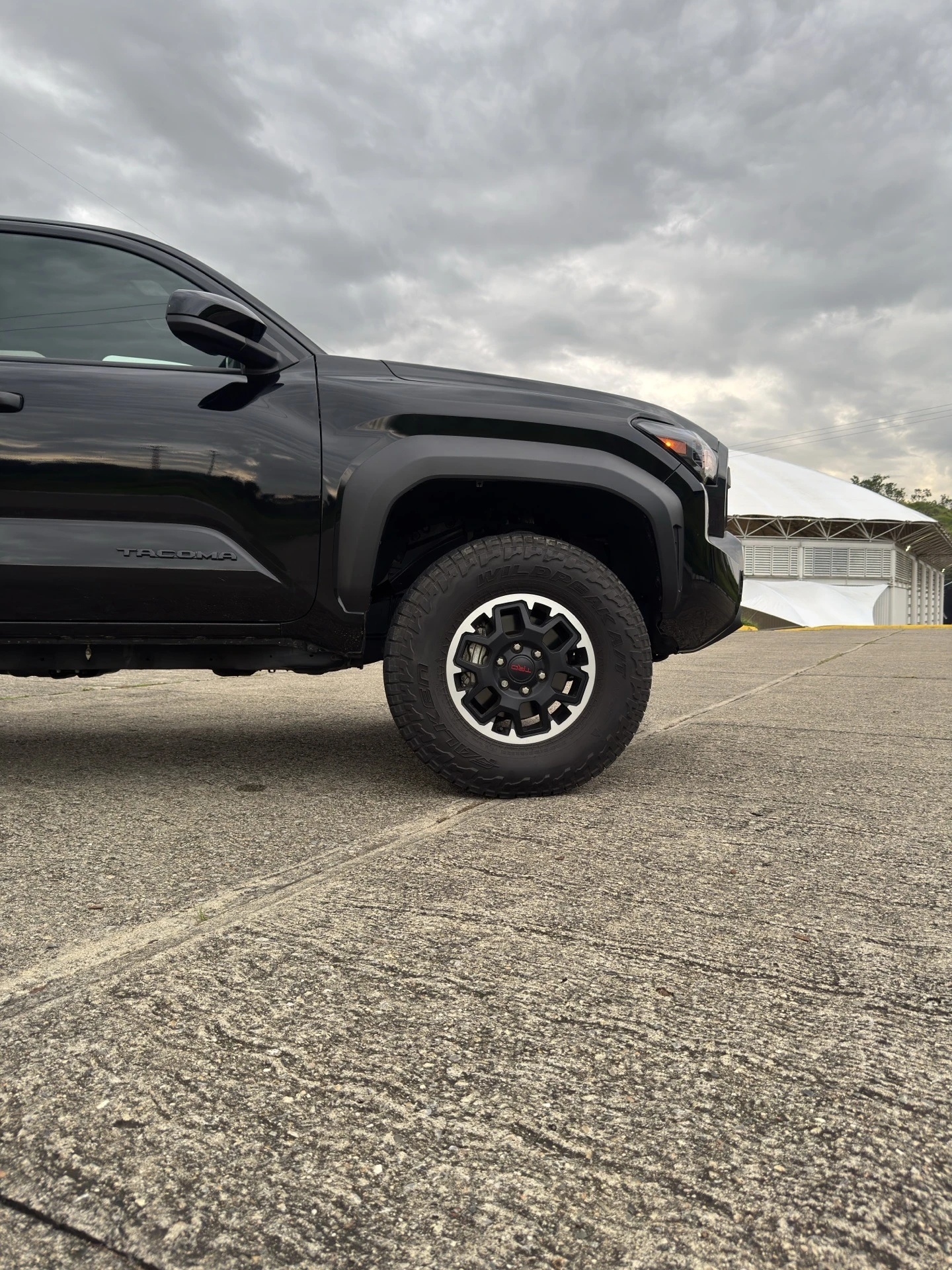 2025 Toyota Tacoma TRD OFF ROAD 4x4 — foto 10
