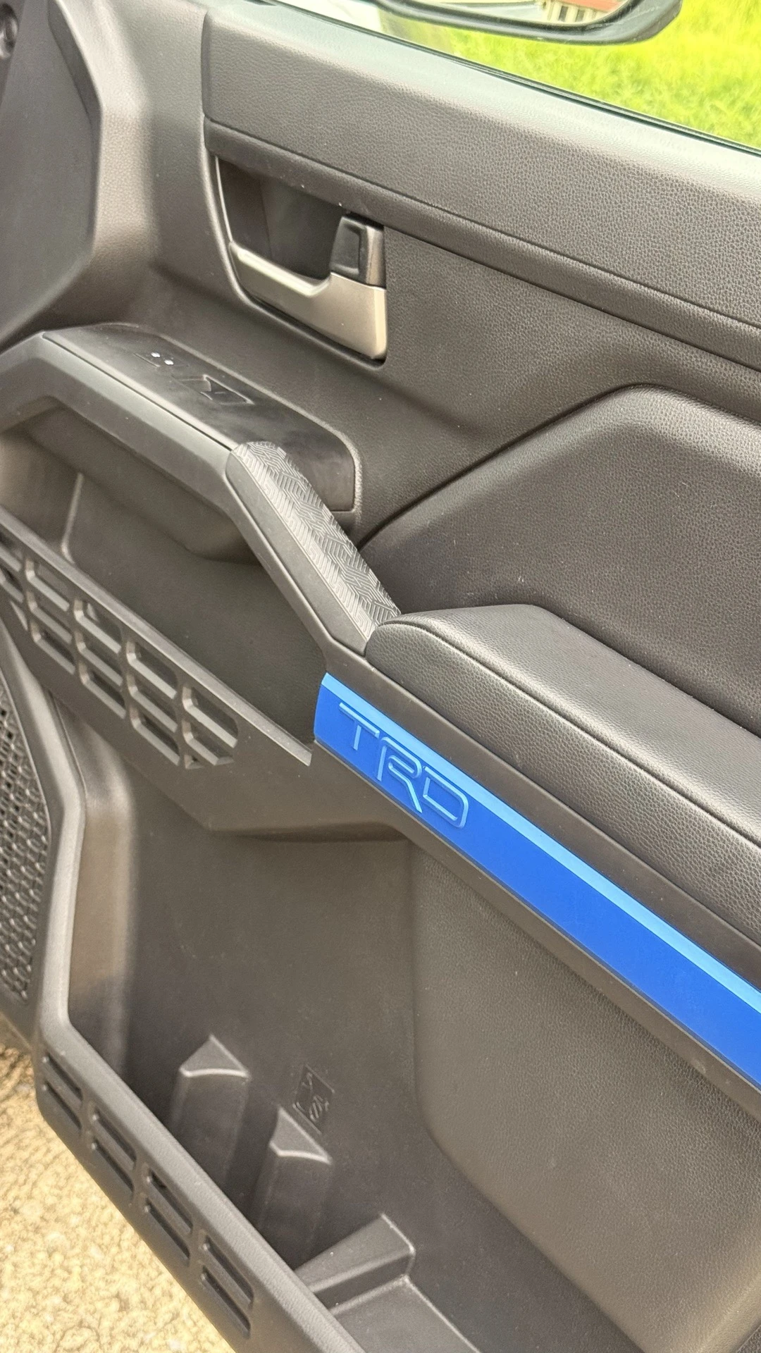 2025 Toyota Tacoma TRD OFF ROAD 4x4 — foto 13
