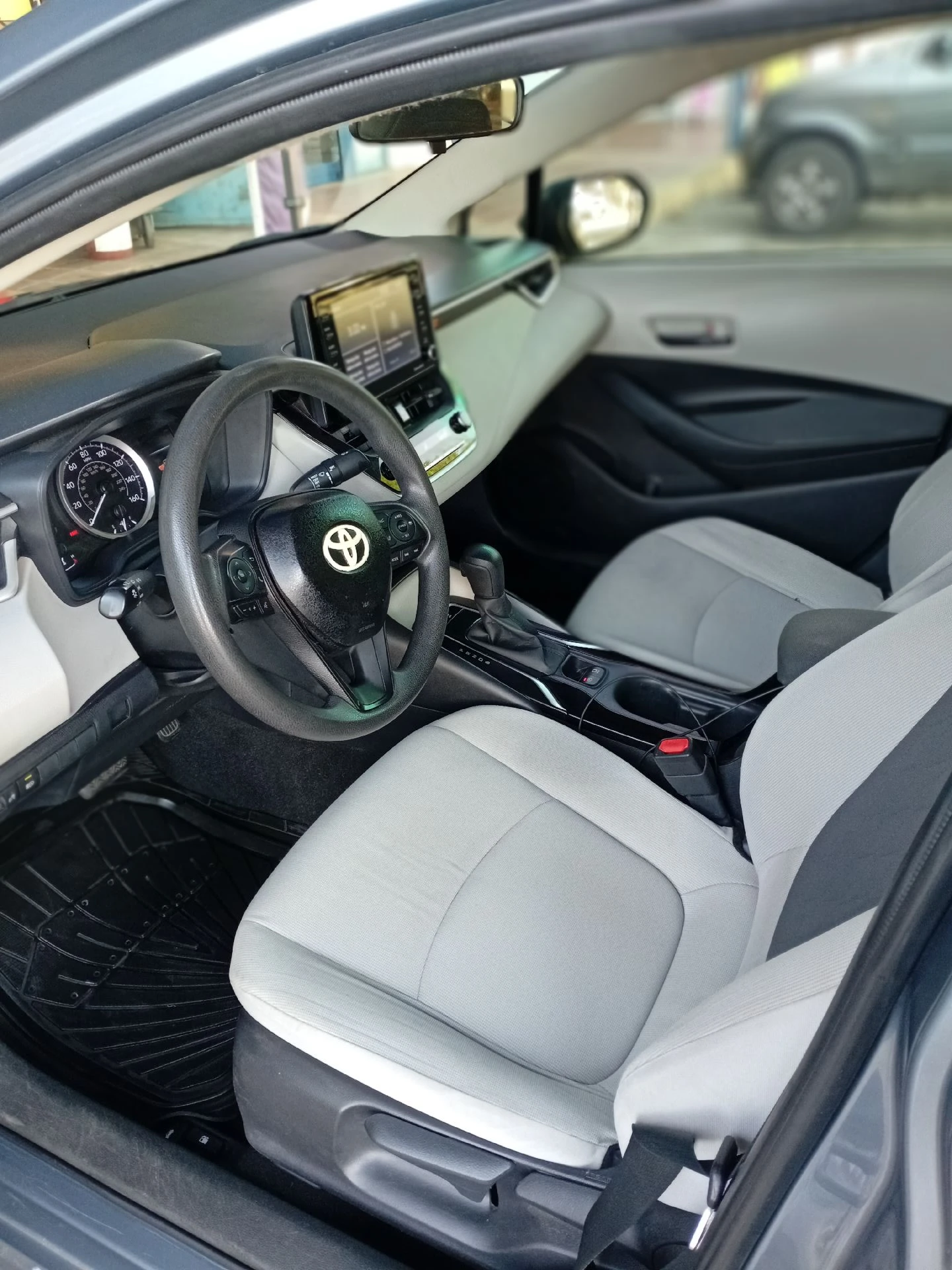 2022 Toyota Corolla Le puerto libre( isala de margarita) — foto 8