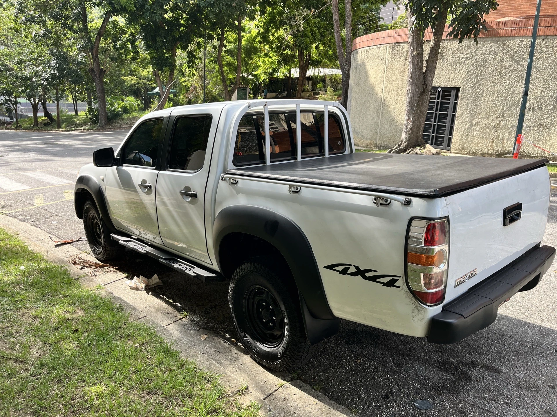 2013 Mazda BT-50 Sport — foto 4