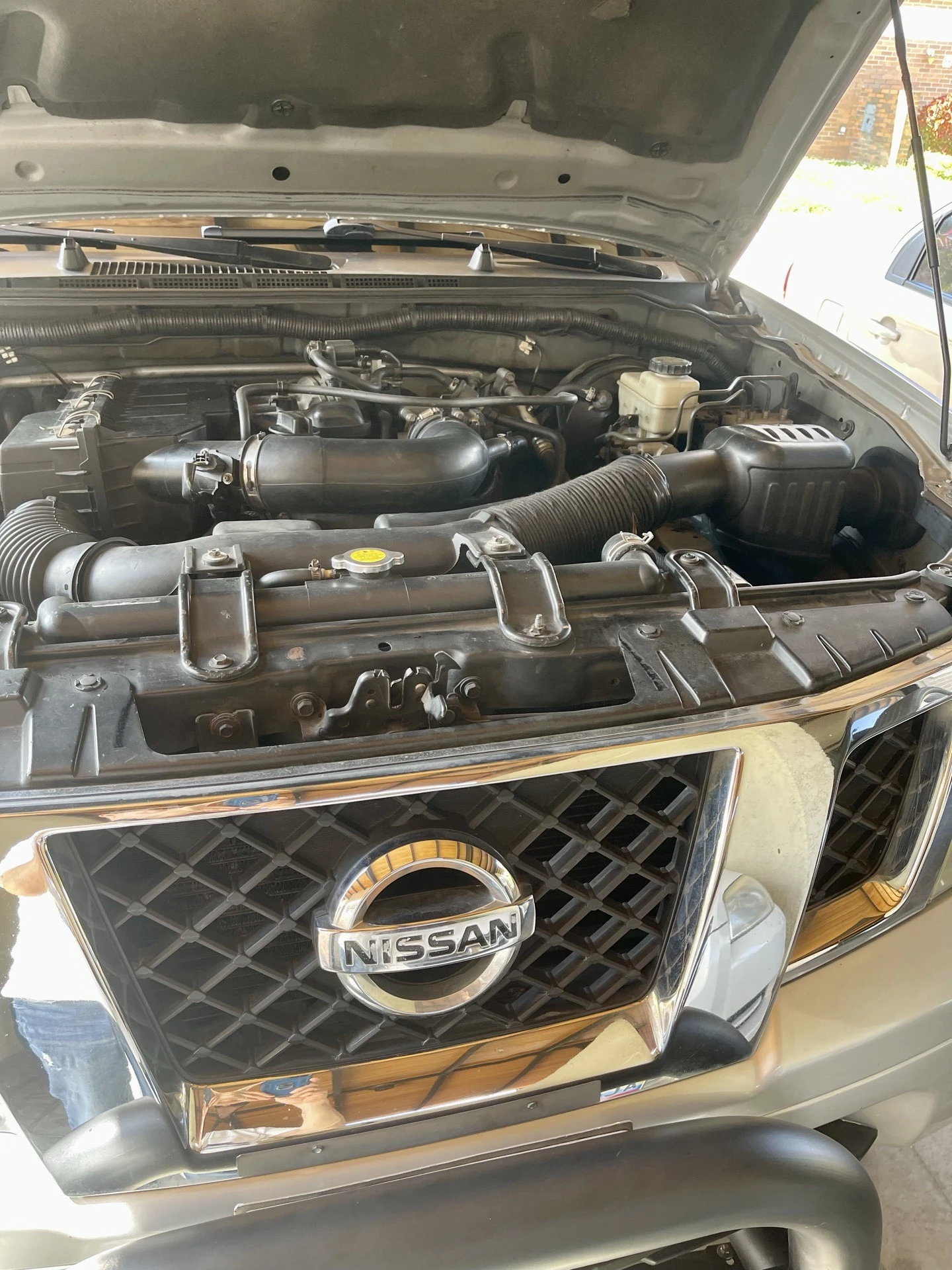 2014 Nissan Frontier S — foto 2