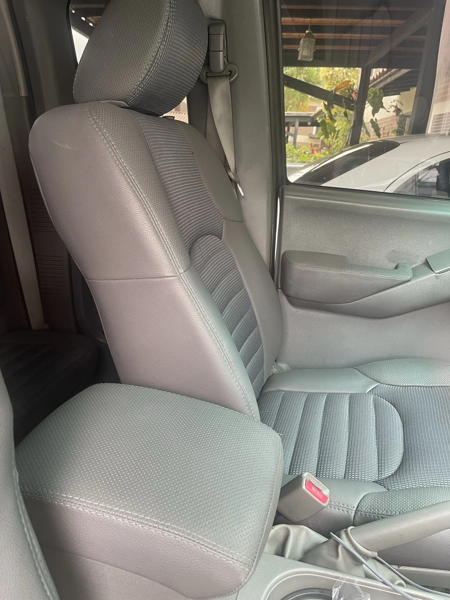 2014 Nissan Frontier S — foto 10