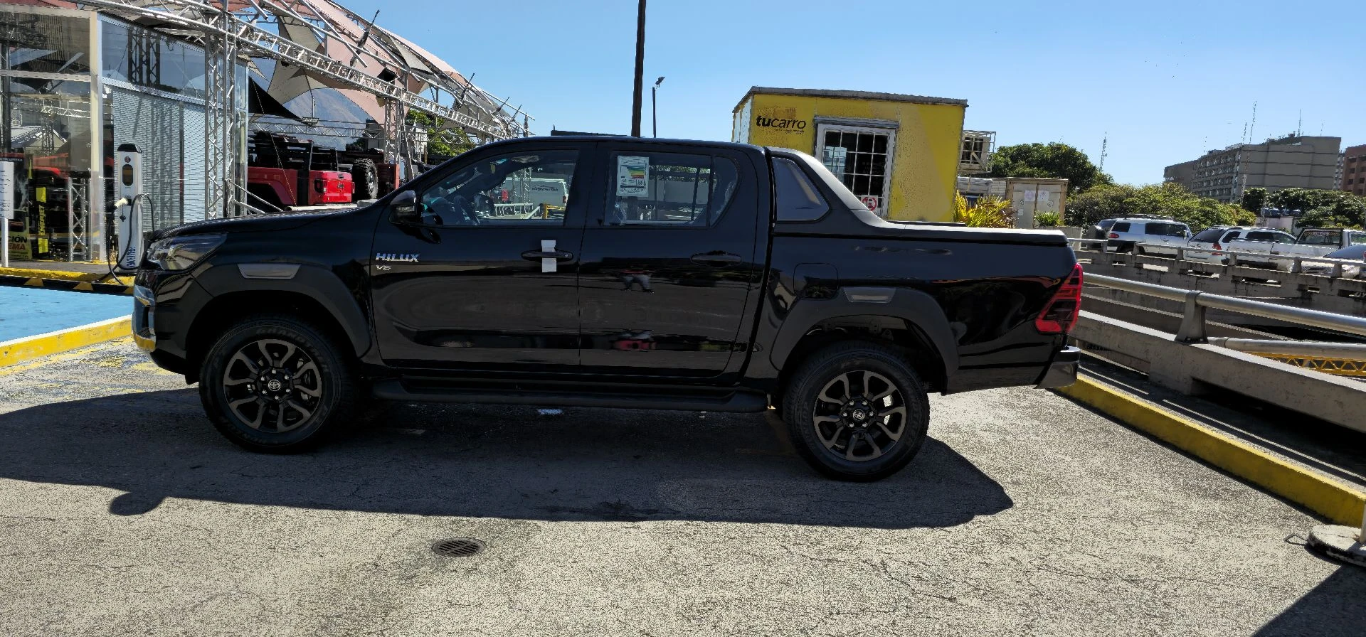2023 Toyota Hilux ADVENTURE — foto 4