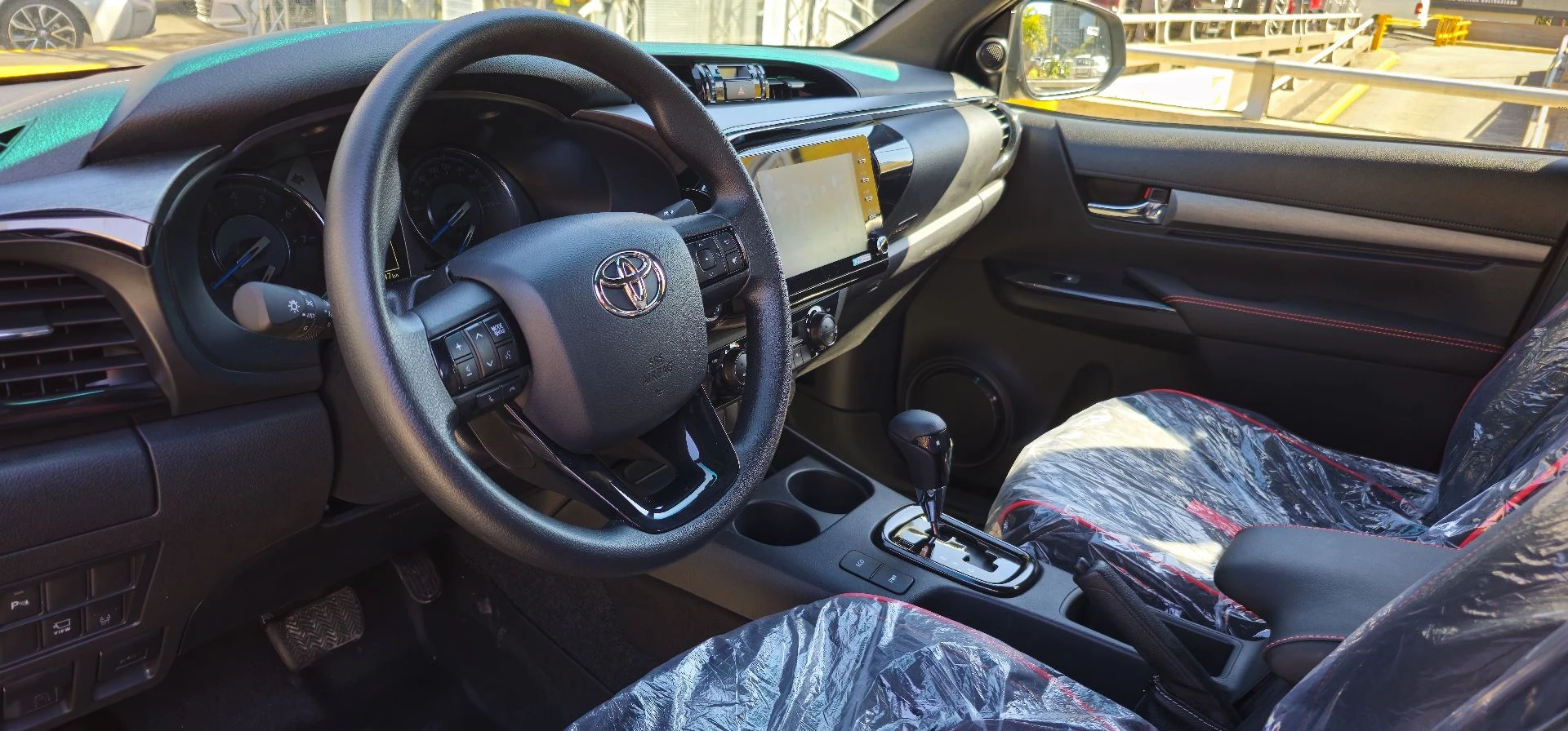 2023 Toyota Hilux ADVENTURE — foto 7