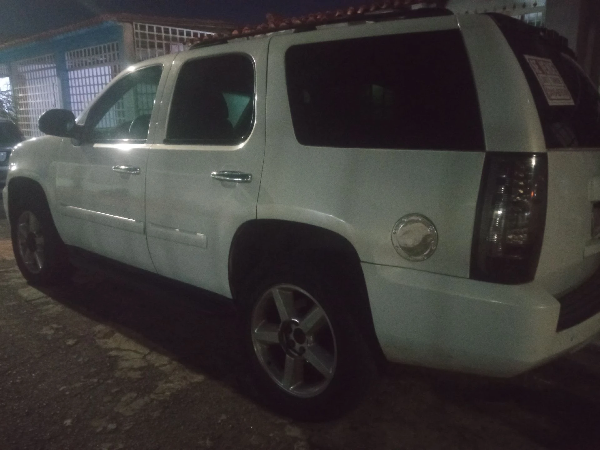 2007 Chevrolet Tahoe SPORTWAGON — foto 10