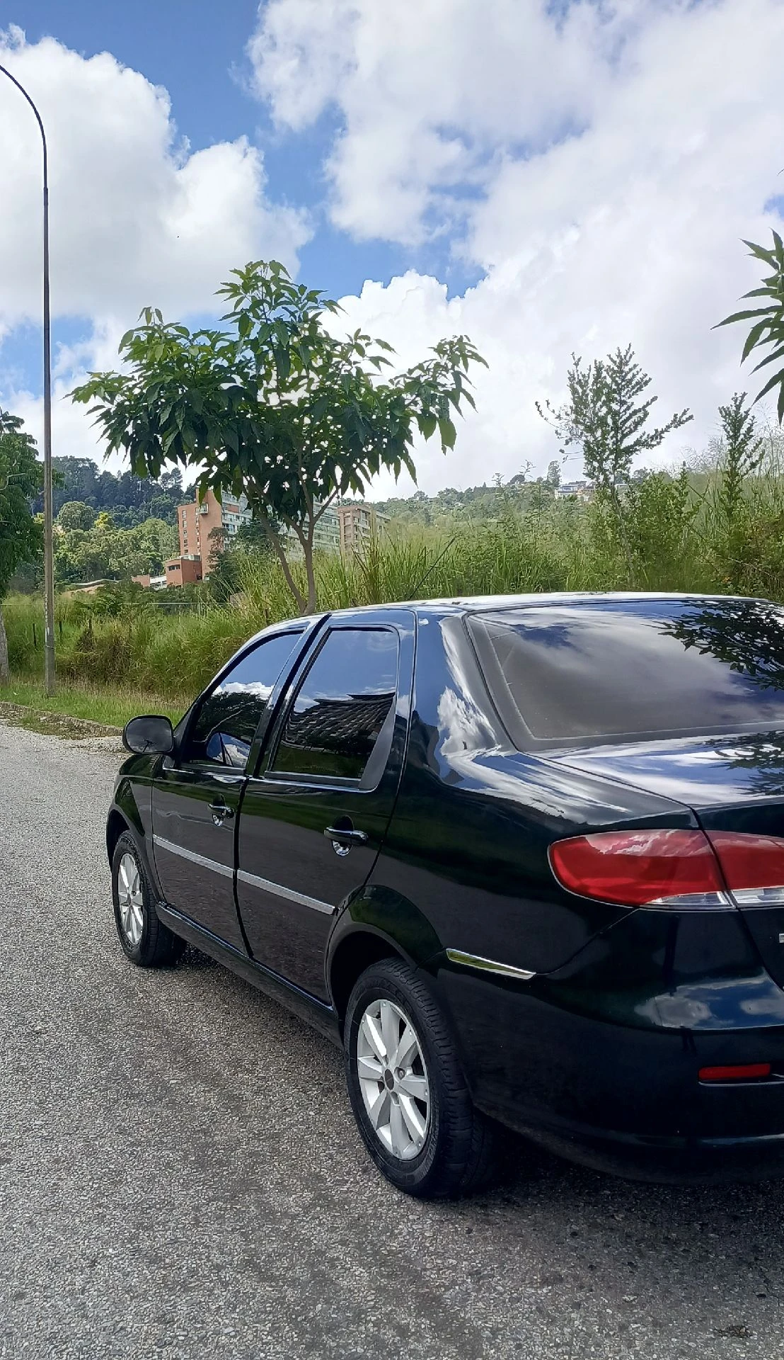 2013 Dodge Forza LX — foto 6