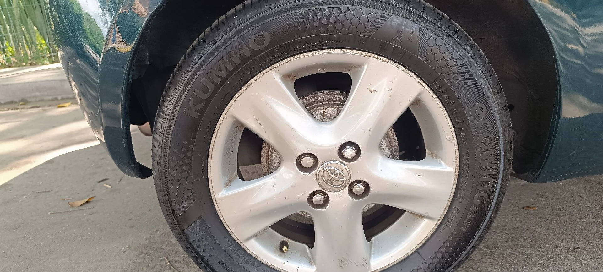 2008 Toyota Yaris Sport — foto 4