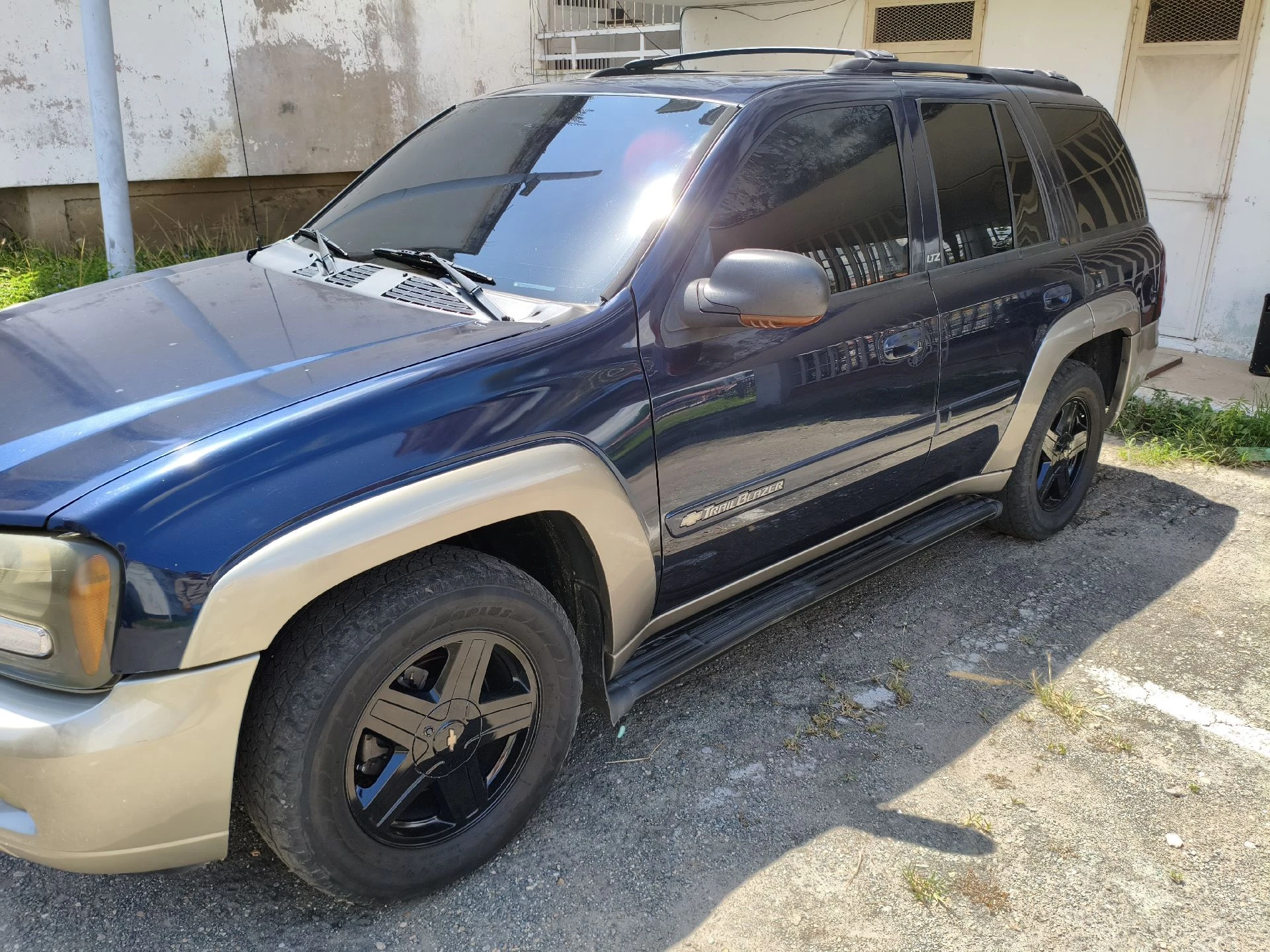 2002 Chevrolet Trailblazer LTZ — foto 2