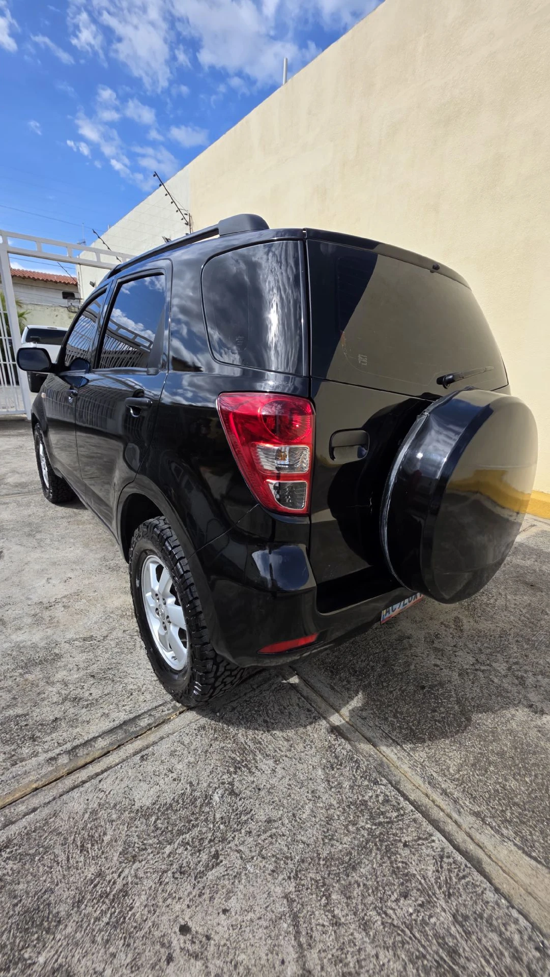 2011 Toyota Terios Bego AWD AUTOMATICA FULL EQUIPO — foto 4