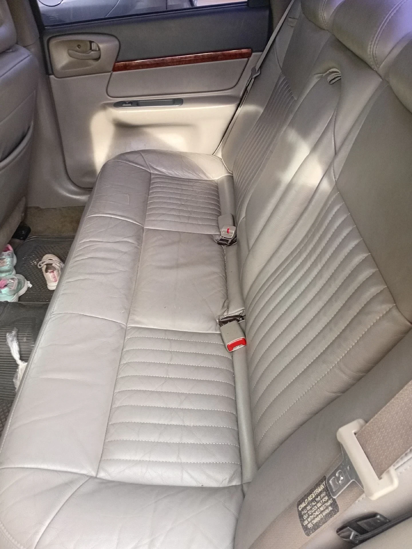 2001 Chevrolet Impala — foto 3