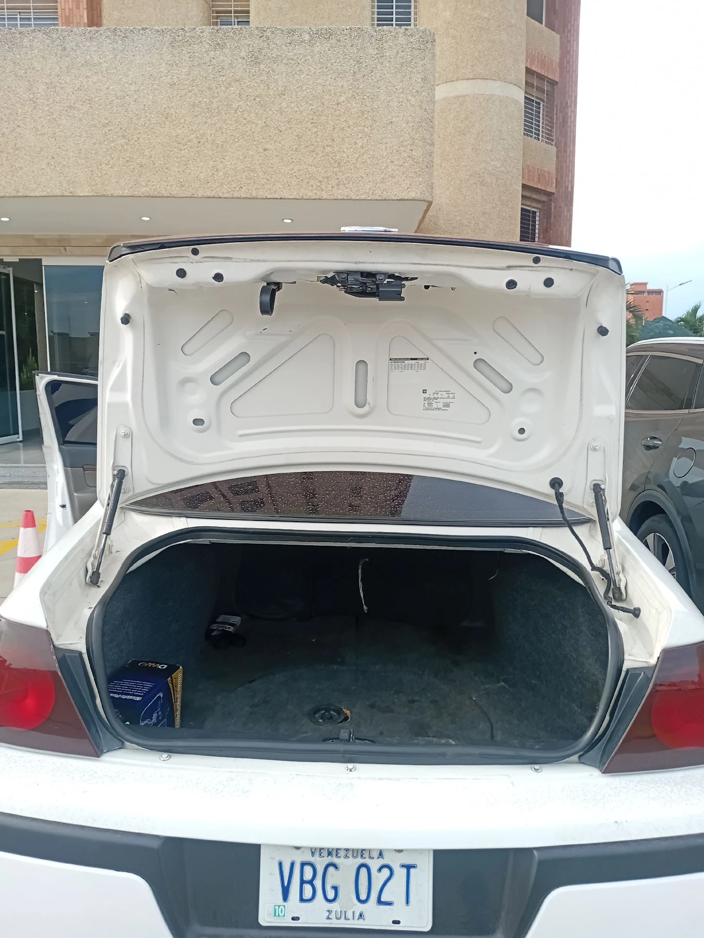 2001 Chevrolet Impala — foto 9