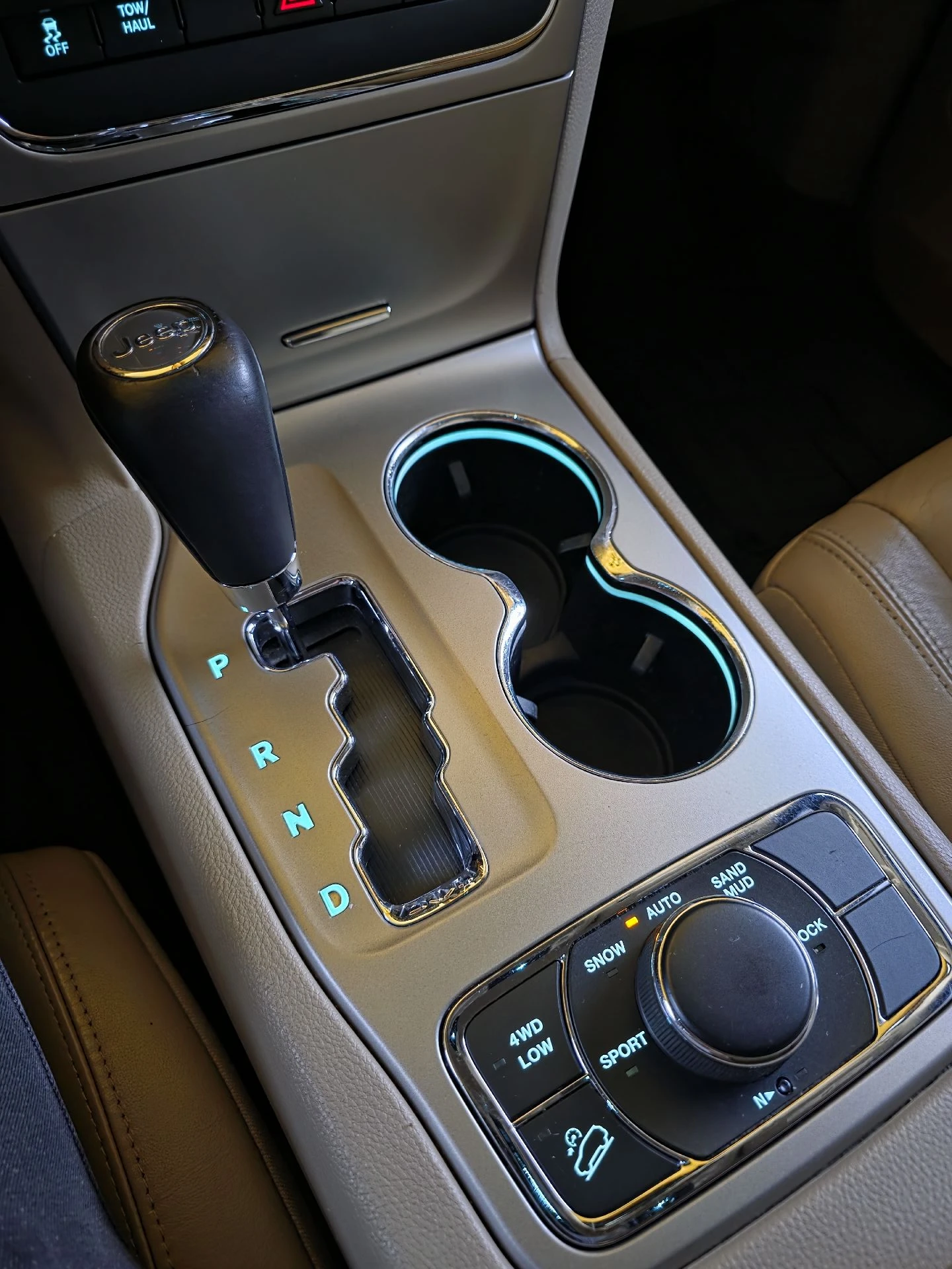 2013 Jeep Grand Cherokee LIMITED — foto 9