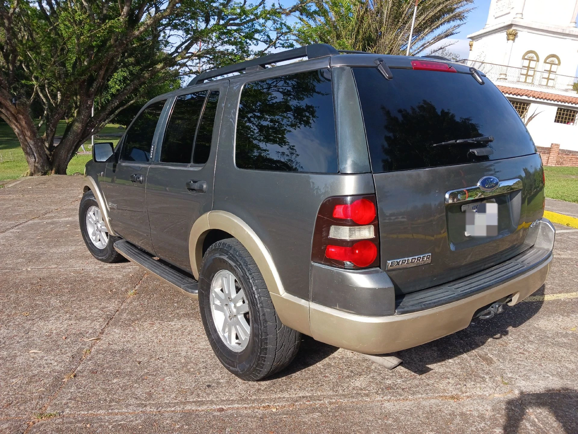 2009 Ford Explorer 4.6 3v — foto 3
