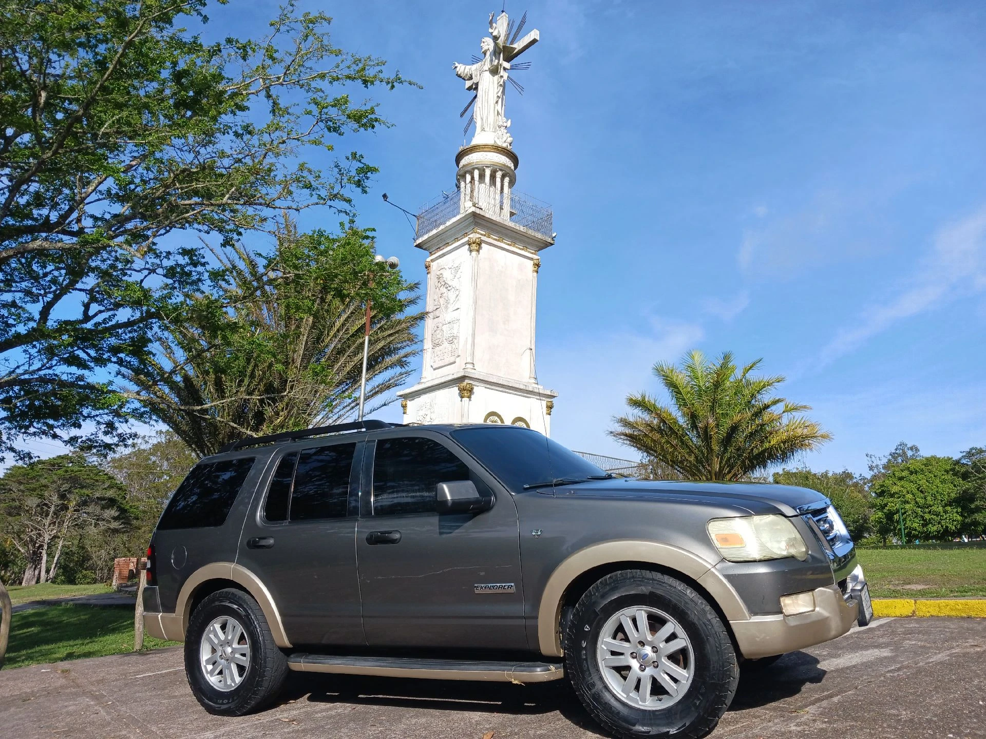 2009 Ford Explorer 4.6 3v — foto 5