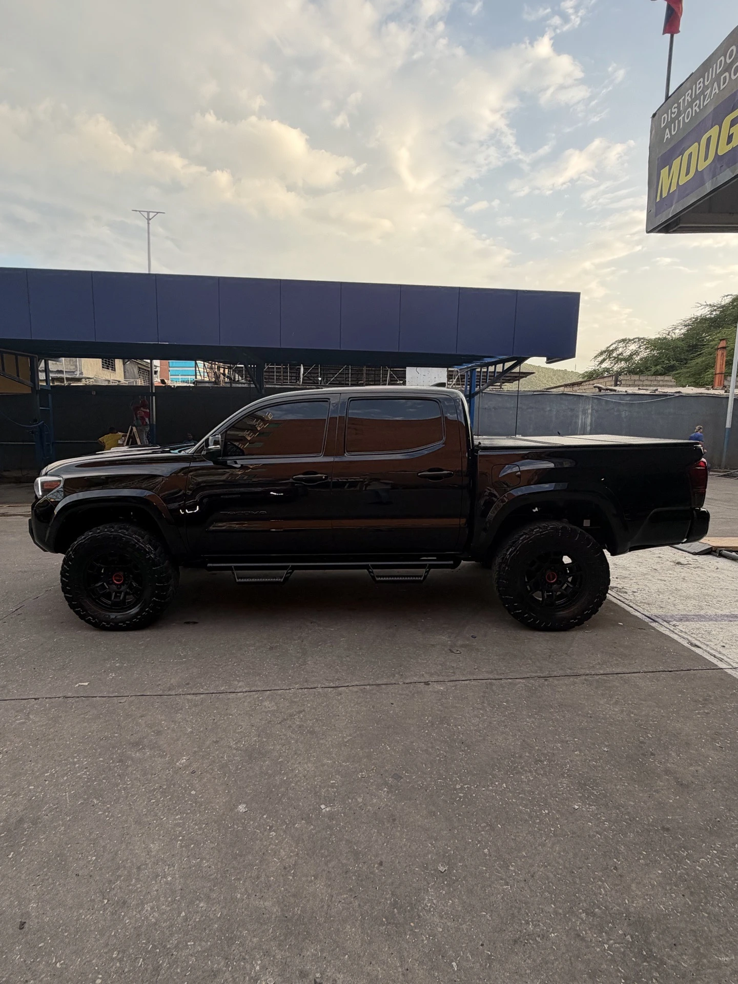 2016 Toyota Tacoma TRD SPORT 4X4 — foto 7