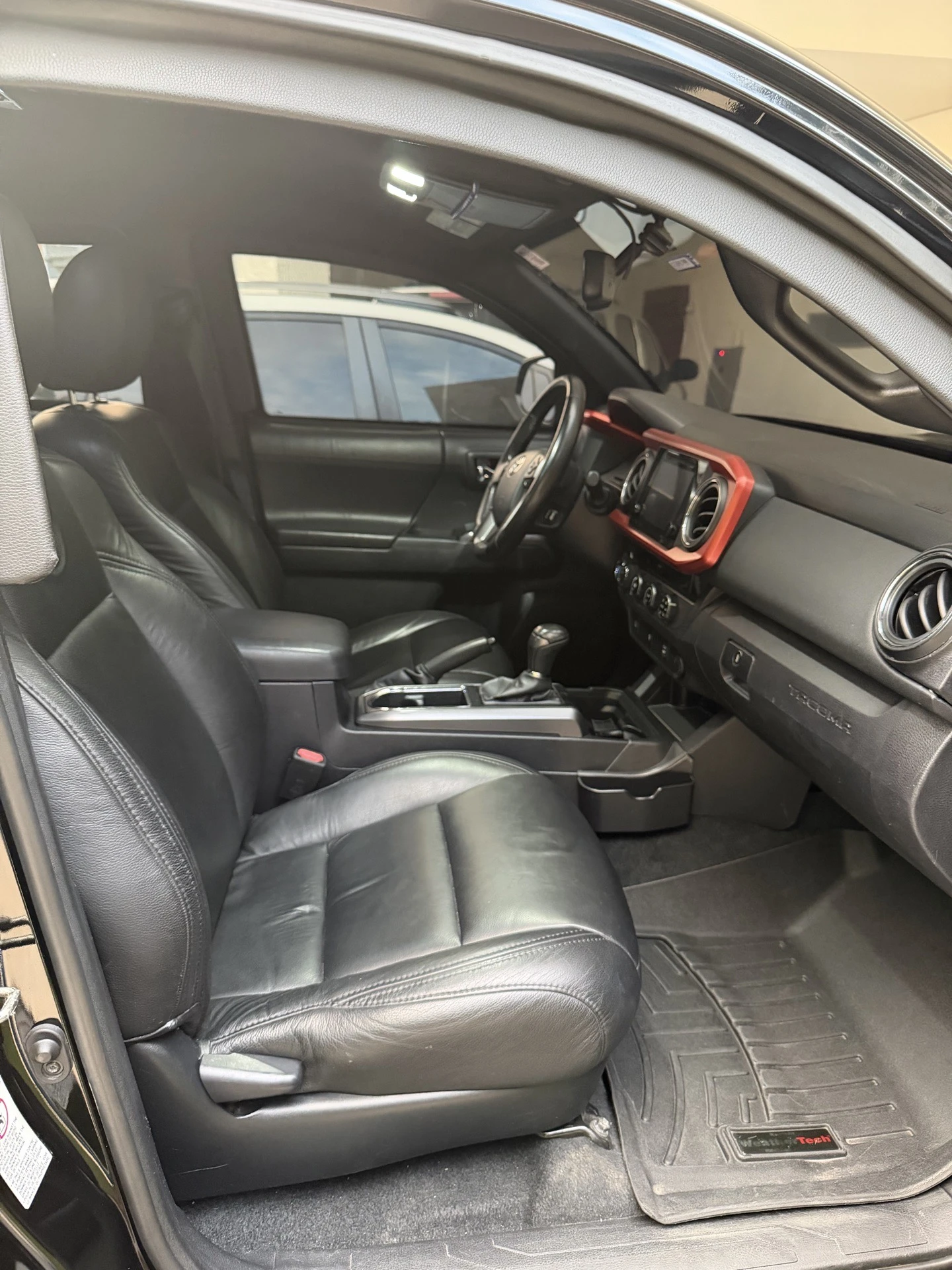 2016 Toyota Tacoma TRD SPORT 4X4 — foto 12