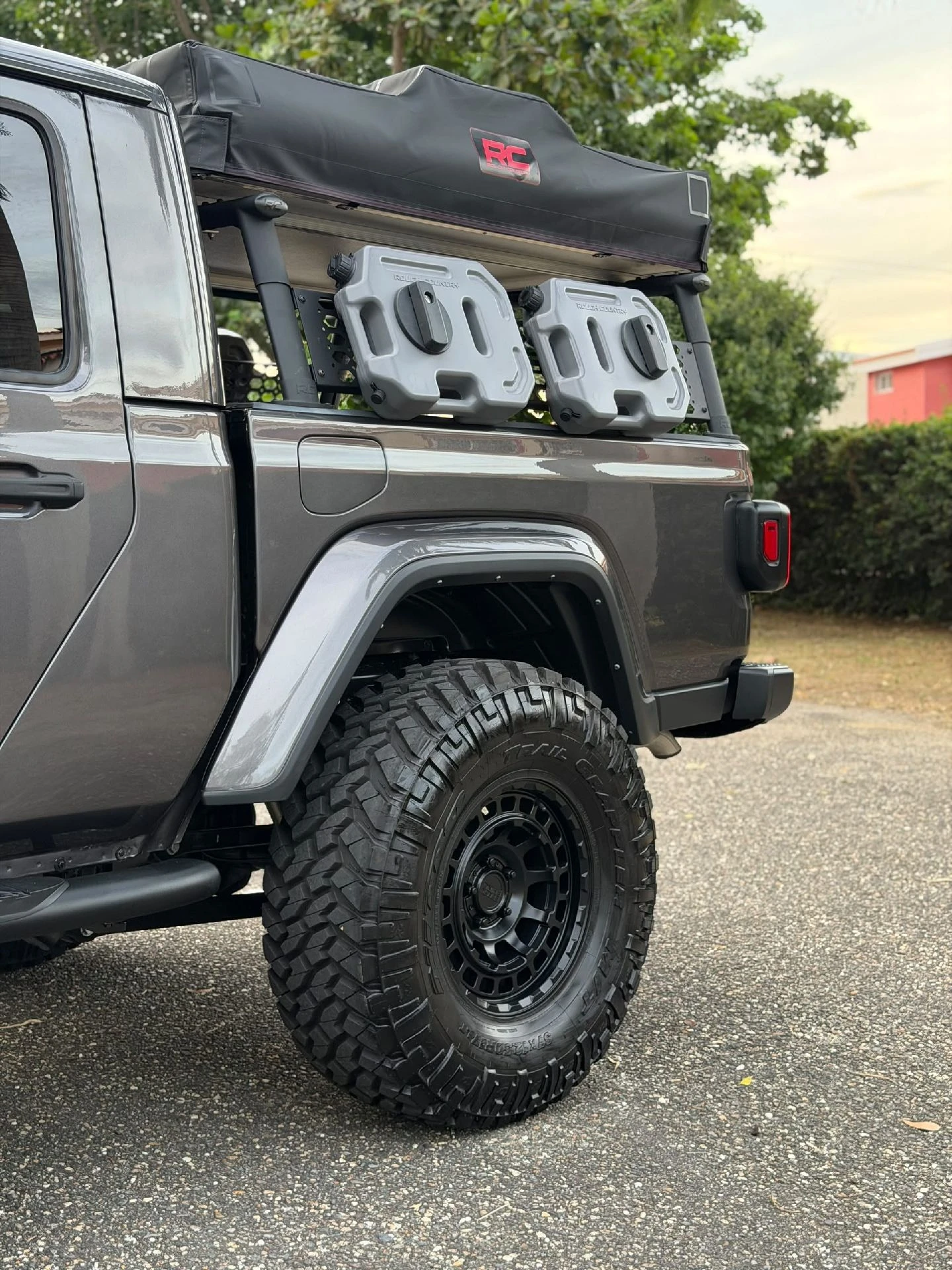 2023 Jeep Gladiator Overland — foto 7