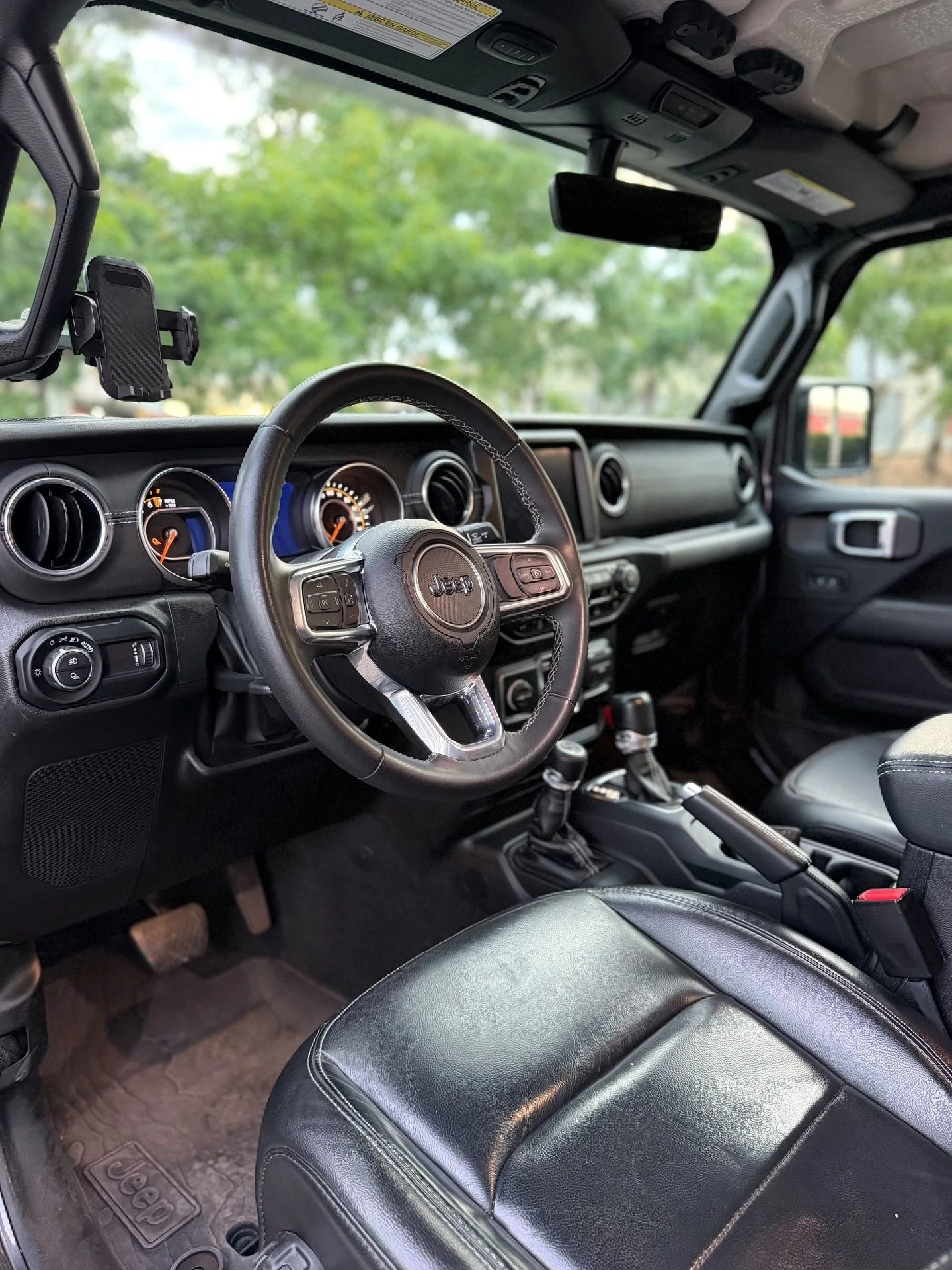 2023 Jeep Gladiator Overland — foto 9