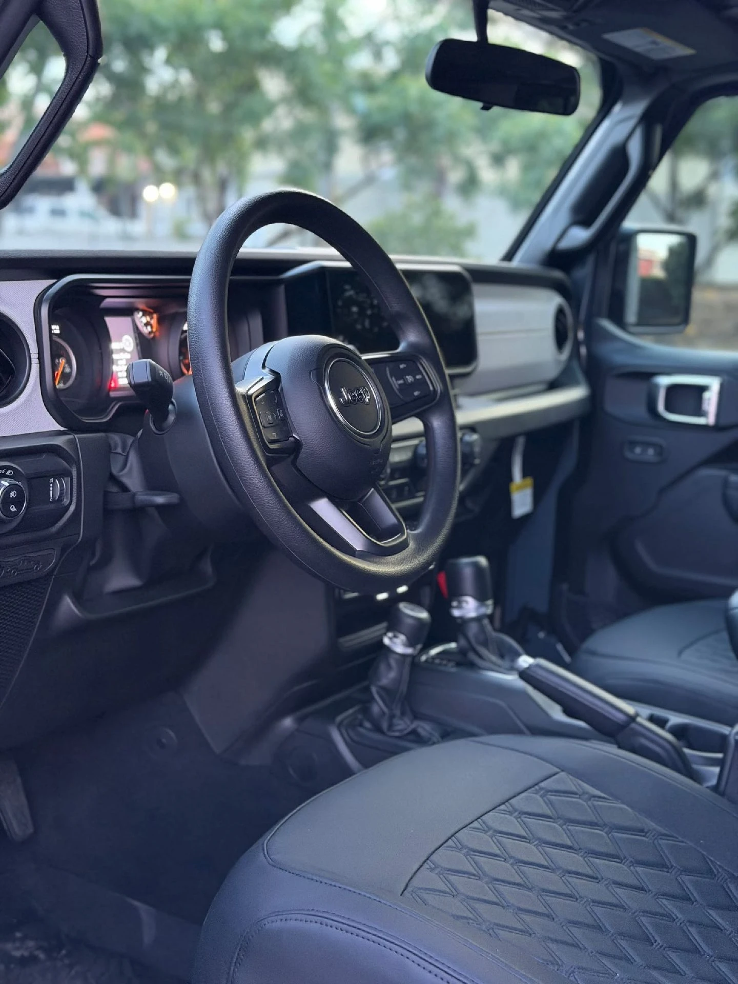 2026 Jeep Gladiator Sport — foto 8