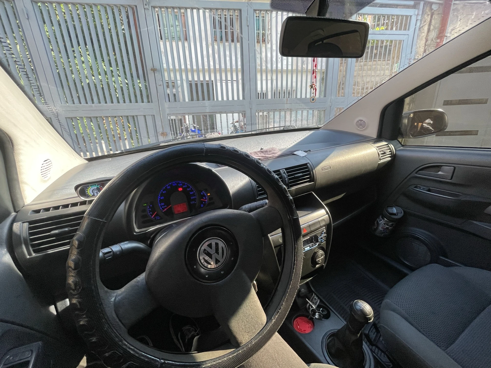 2004 Volkswagen FOX Highline — foto 8