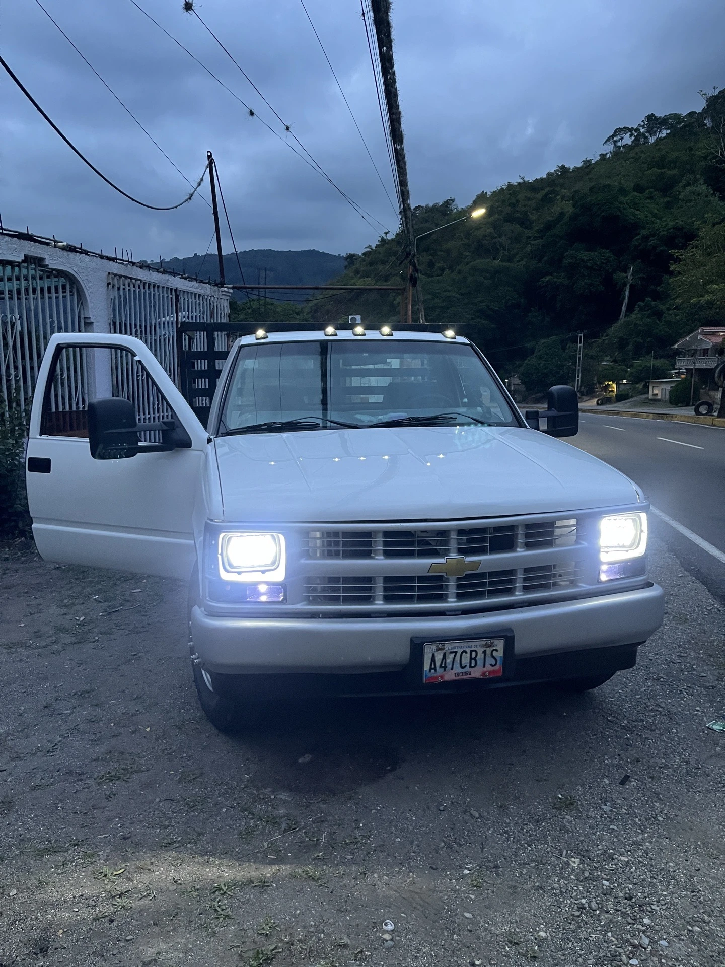 2000 Chevrolet 3500 Camión 350 cheyenne — foto 2