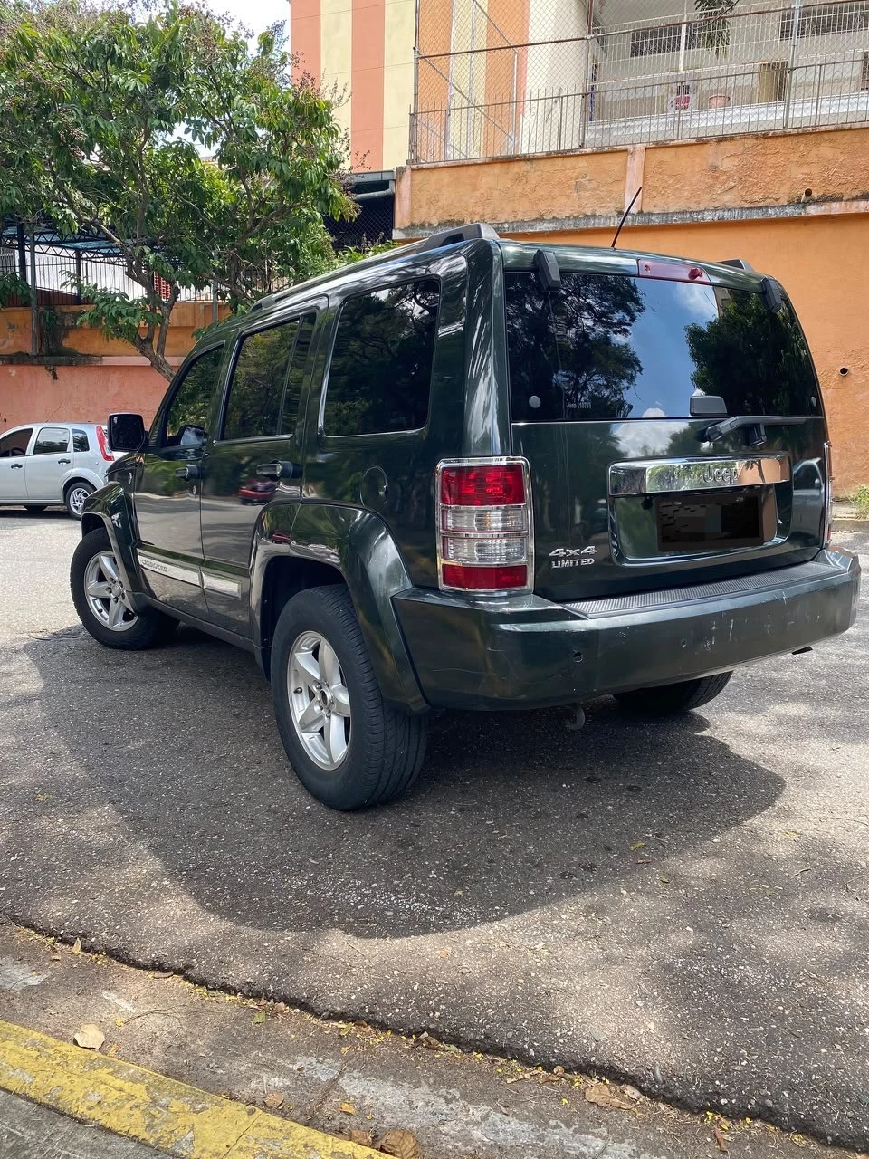 2010 Jeep Cherokee Kk — foto 4