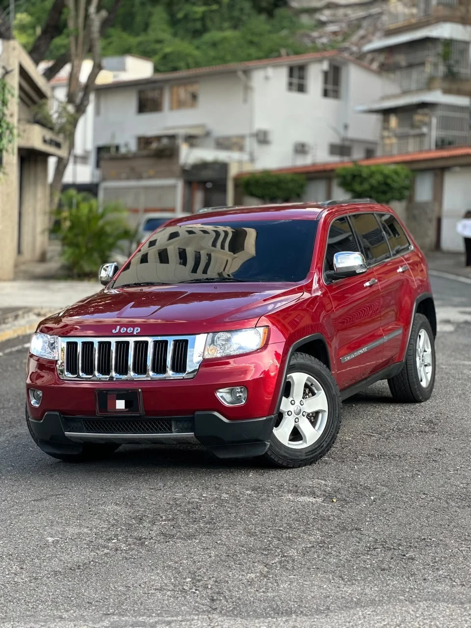2011 Jeep Grand Cherokee Limited — foto 2