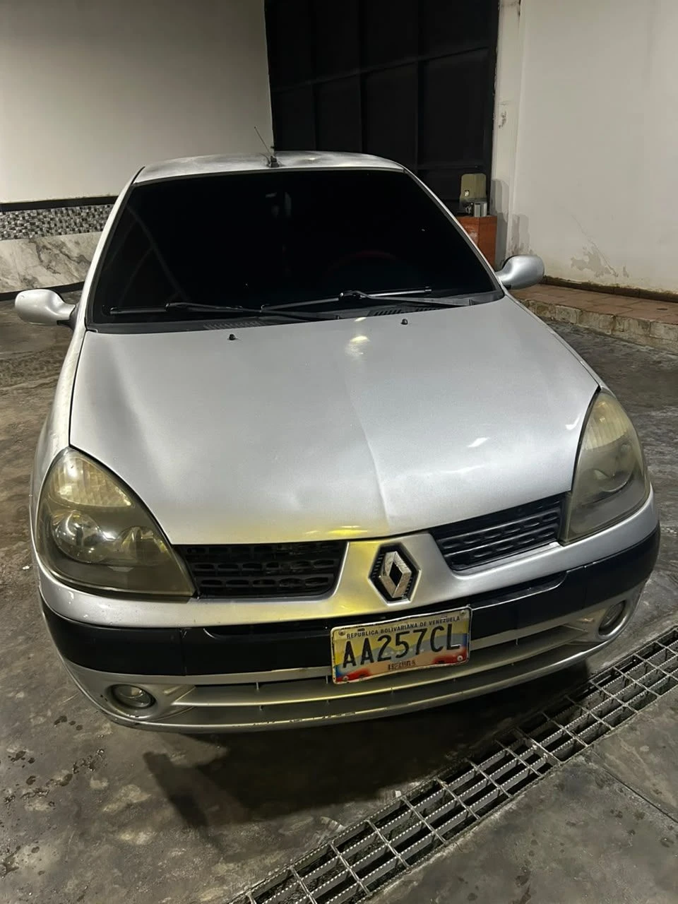 2009 Renault Symbol — foto 3