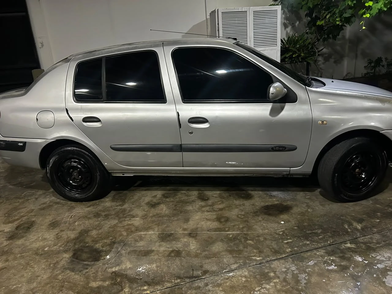 2009 Renault Symbol — foto 9