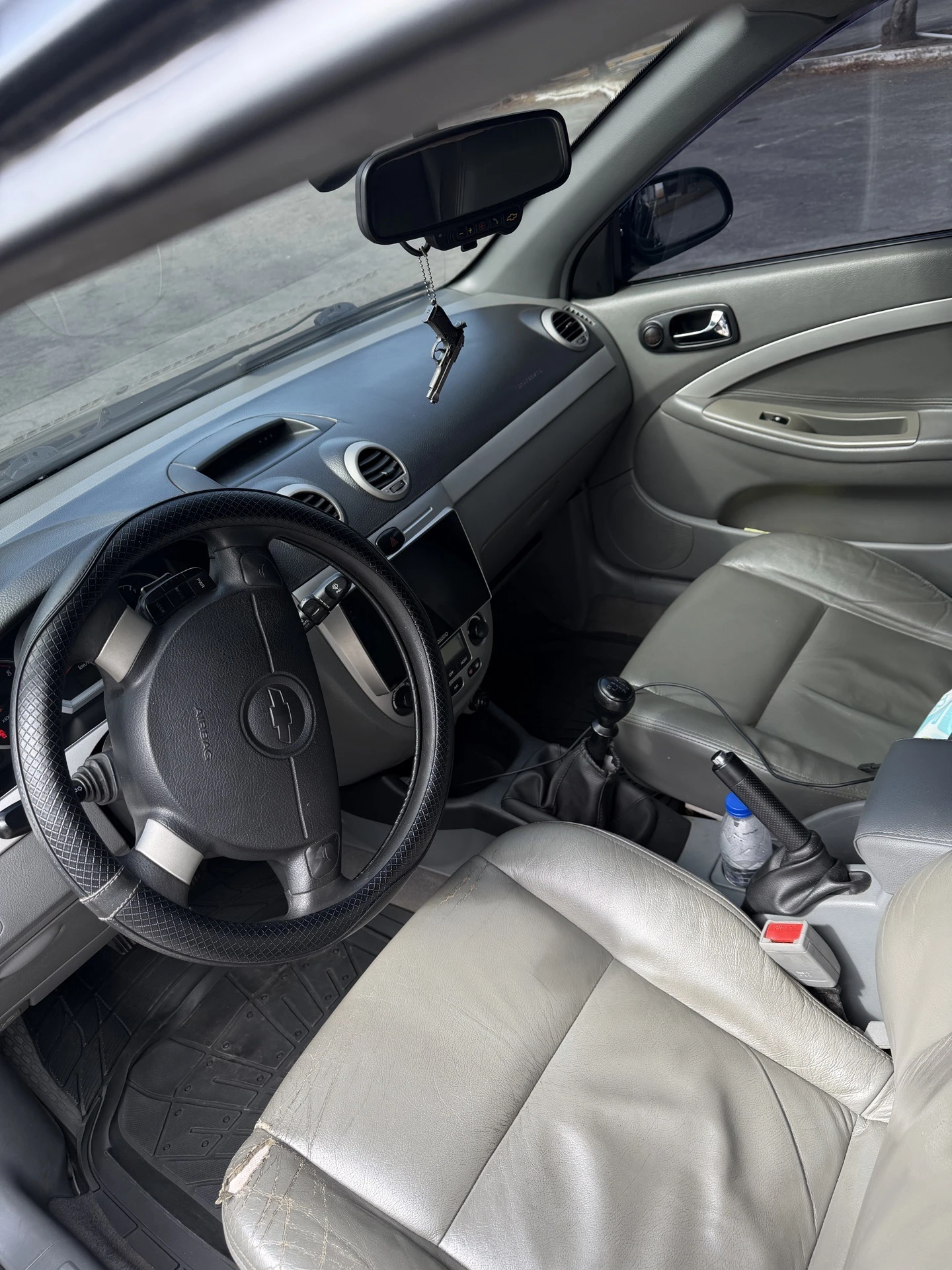 2011 Chevrolet Optra Avance — foto 7