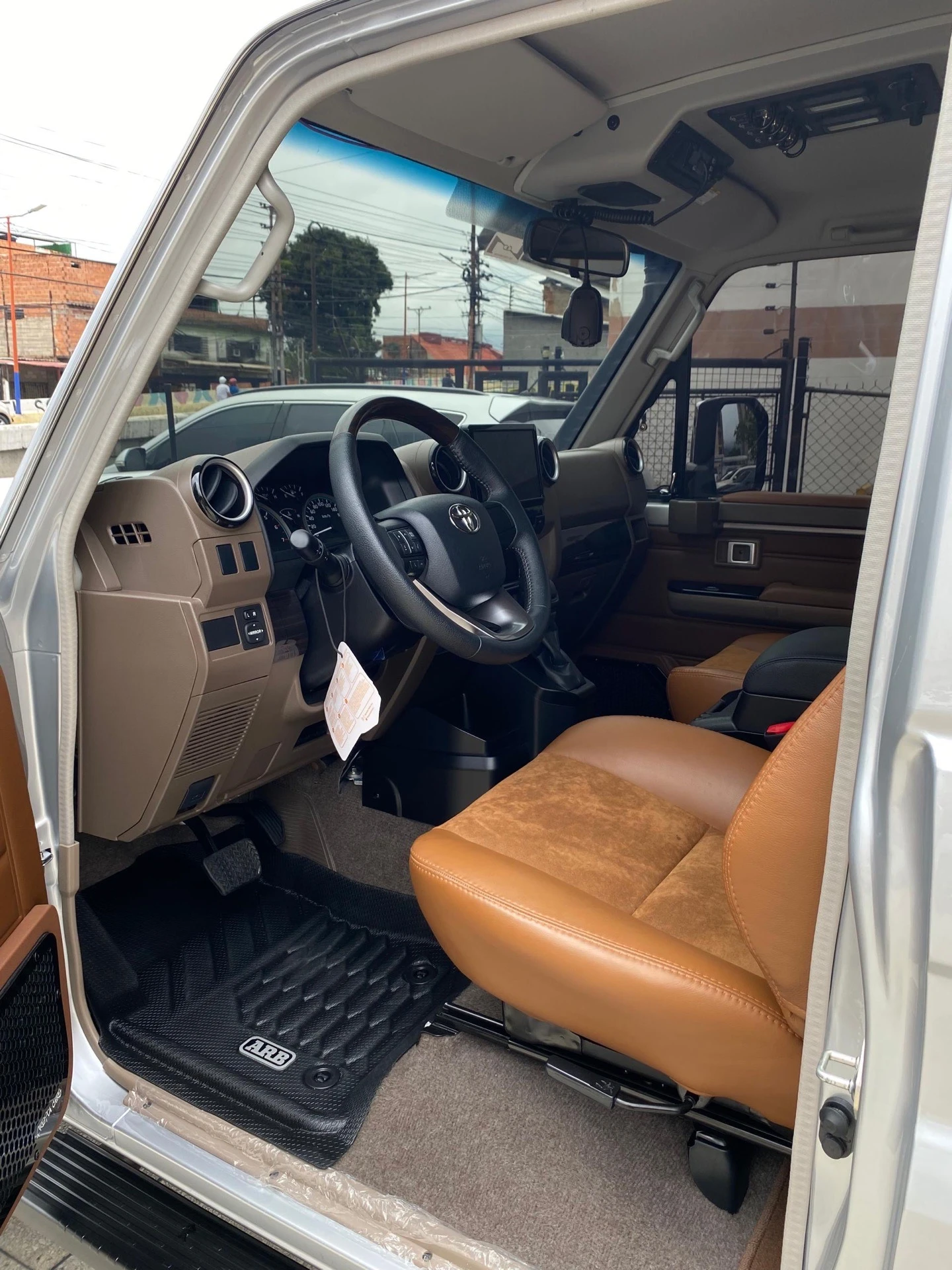 2024 Toyota Macho Machito LC76 — foto 12