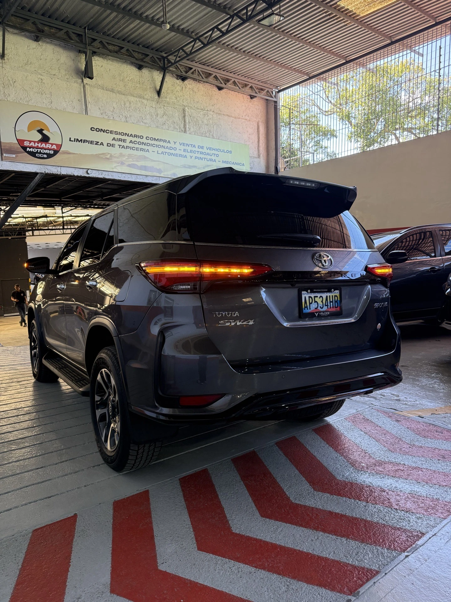 2026 Toyota Fortuner Sw4 4.0 — foto 6