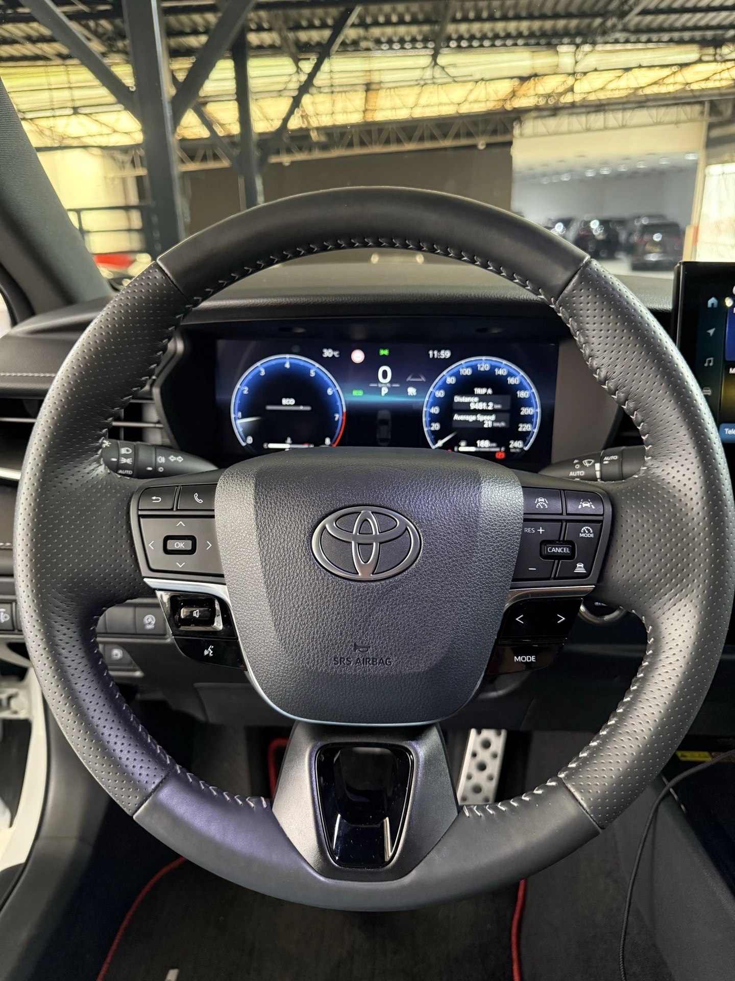 2025 Toyota Camry 2.0S — foto 4