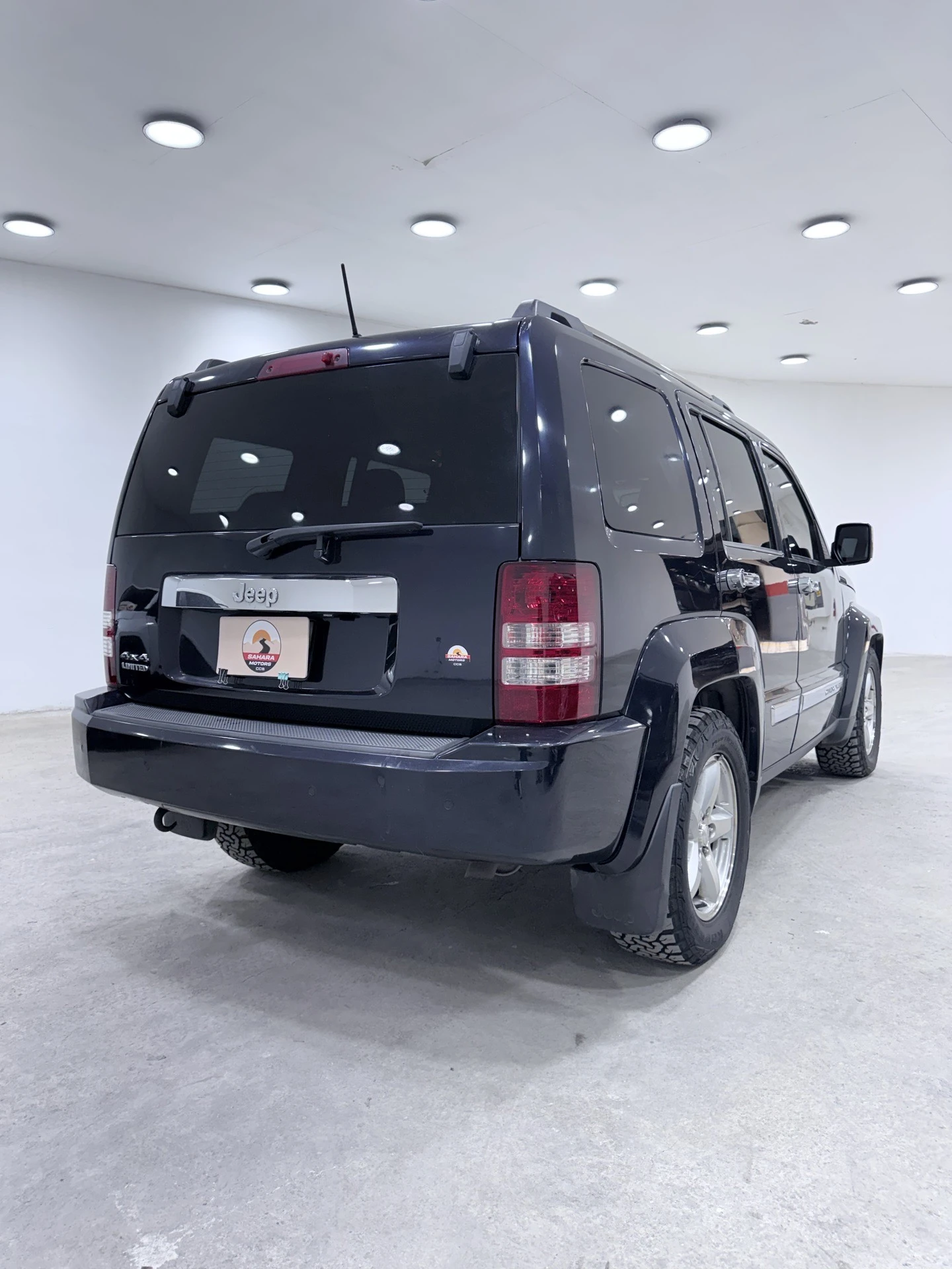 2011 Jeep Cherokee Sport KK limite — photo 9