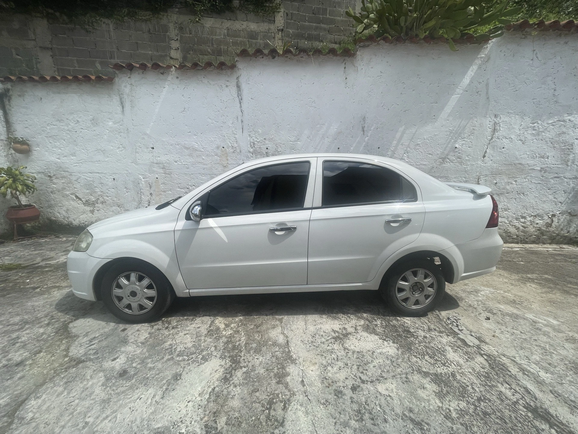2012 Chevrolet Aveo LT — foto 2
