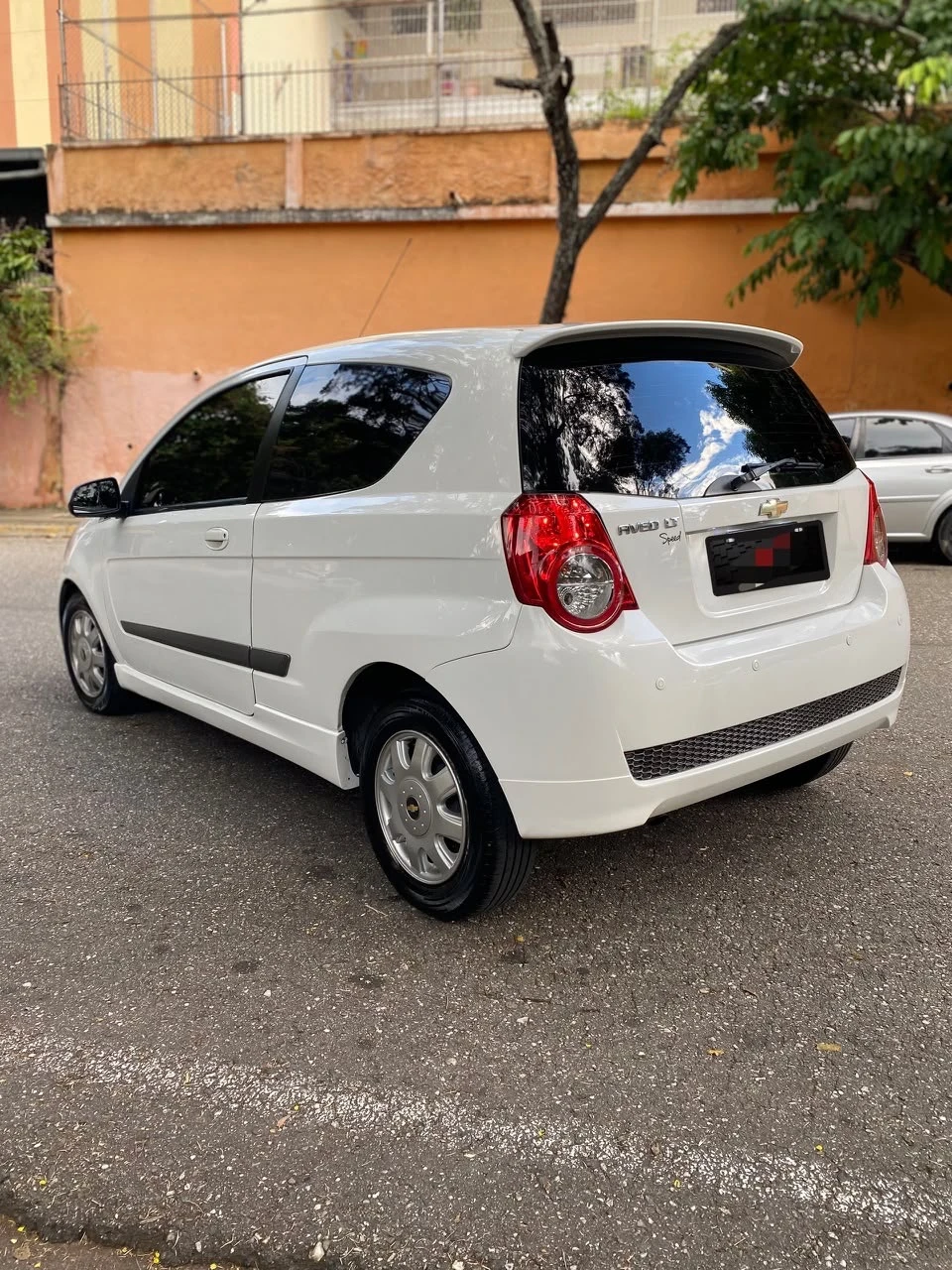 2014 Chevrolet Aveo Speed — foto 4