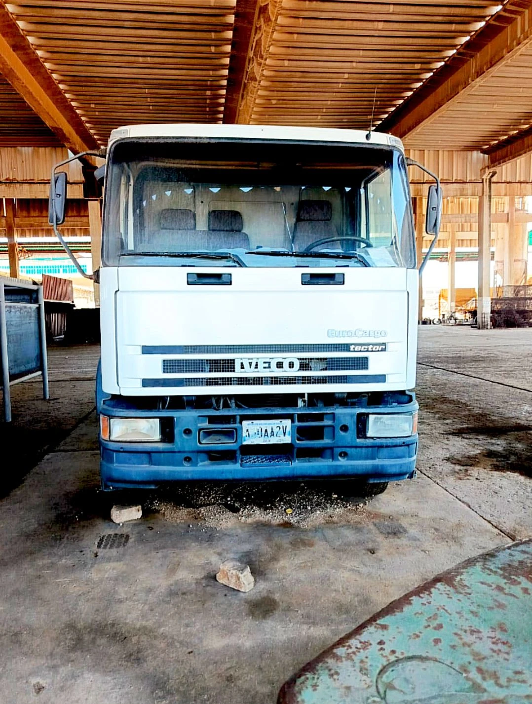 2008 Iveco Tector Carga — foto 2