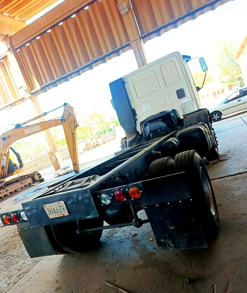 2008 Iveco Tector Carga — foto 5