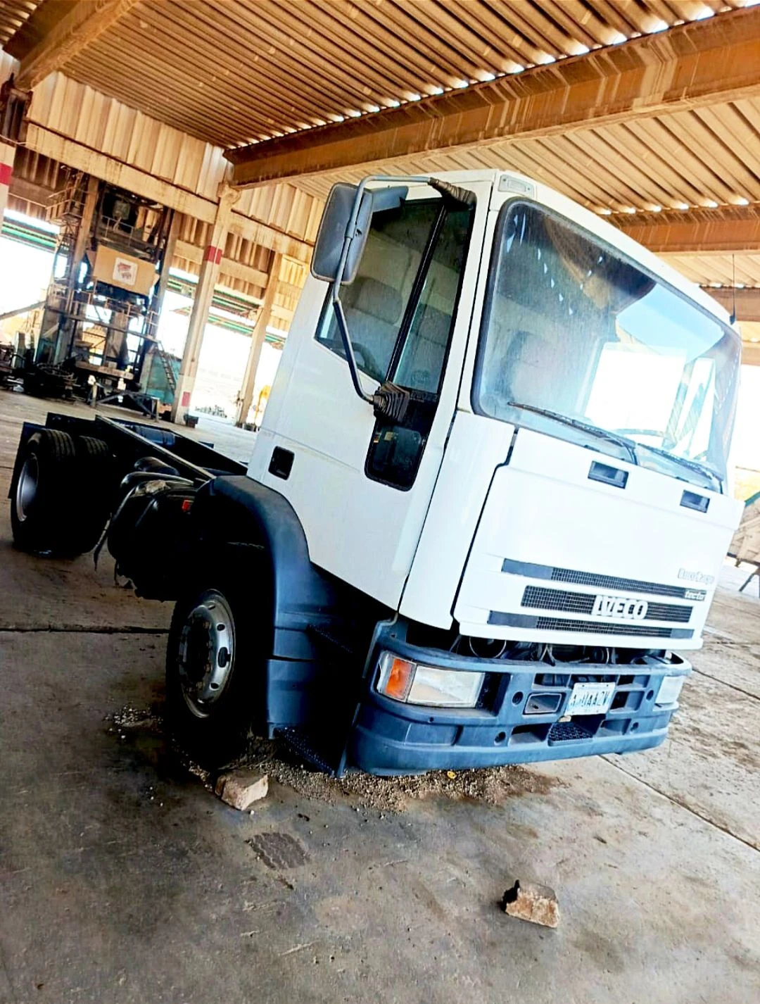 2008 Iveco Tector Carga — foto 13