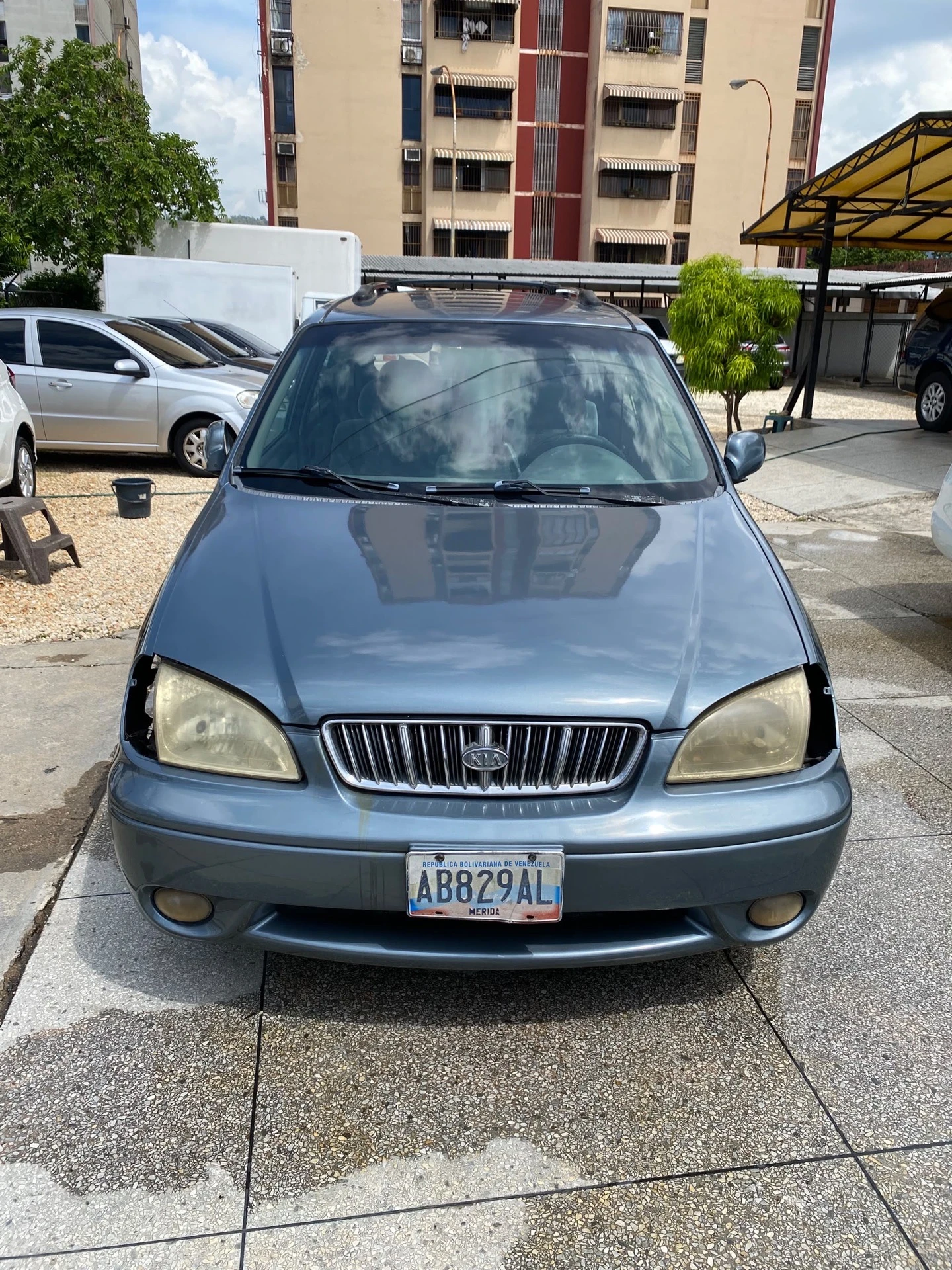 2002 Kia Carens LS — foto 3