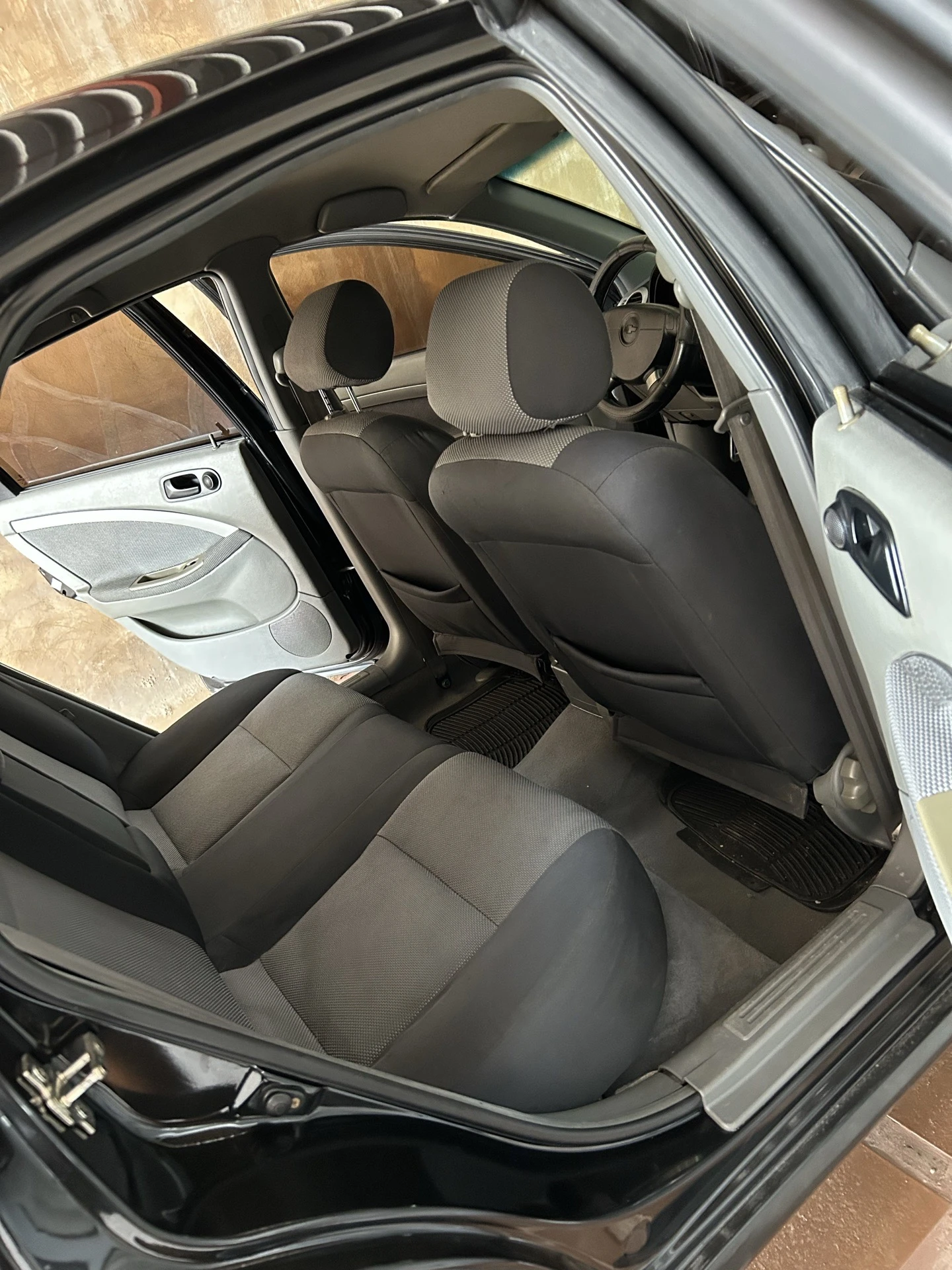 2011 Chevrolet Optra Advance — foto 8