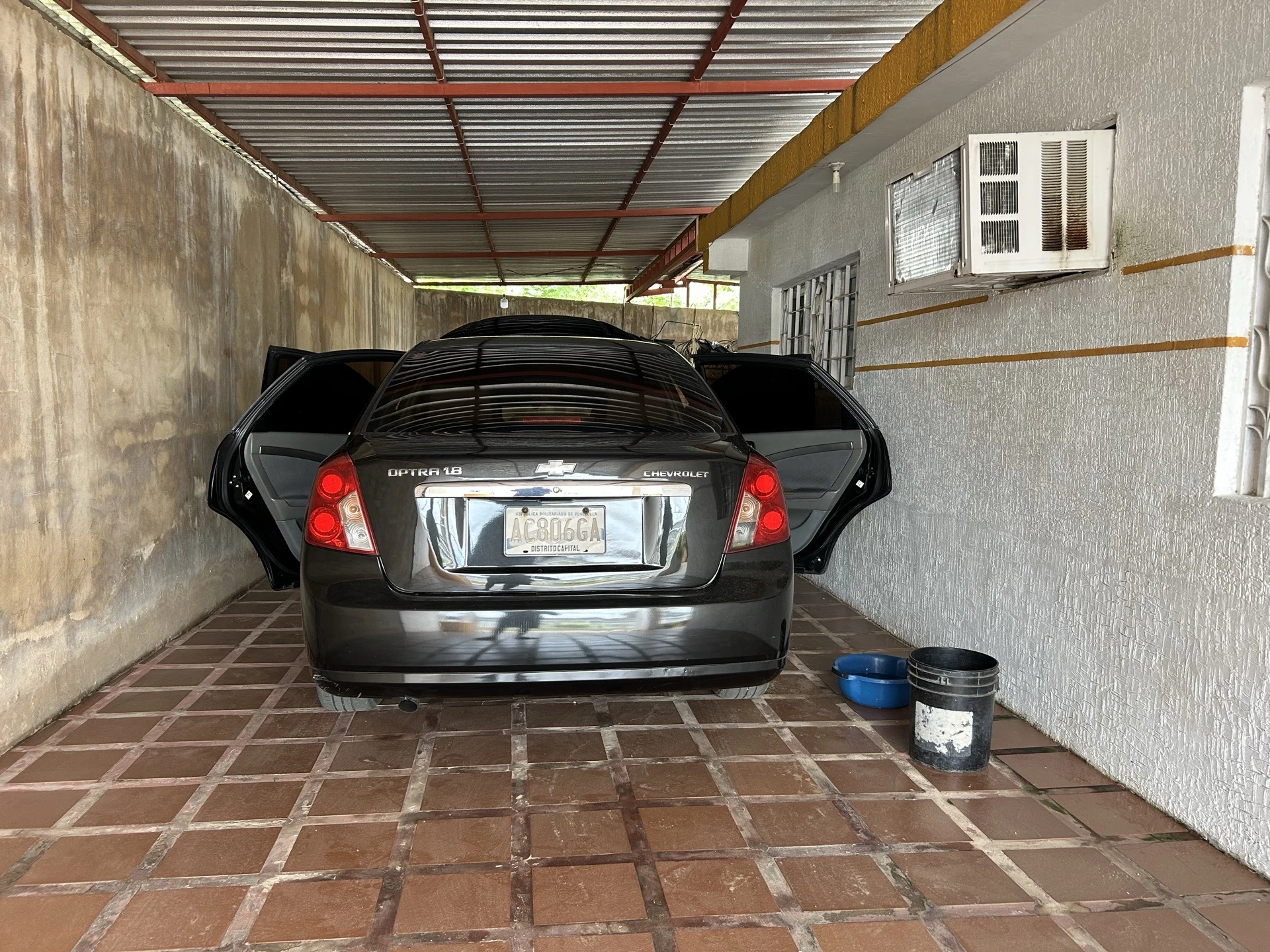 2011 Chevrolet Optra Advance — foto 13